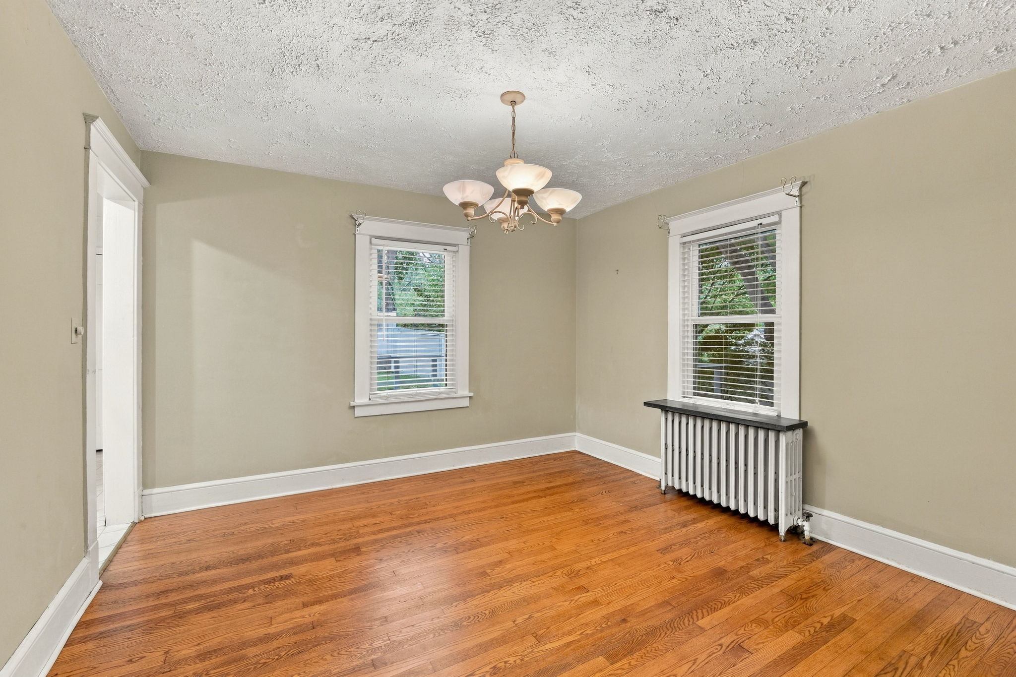  24 Bella Vista Street, Locust Valley, NY, 11560 - 物件實景