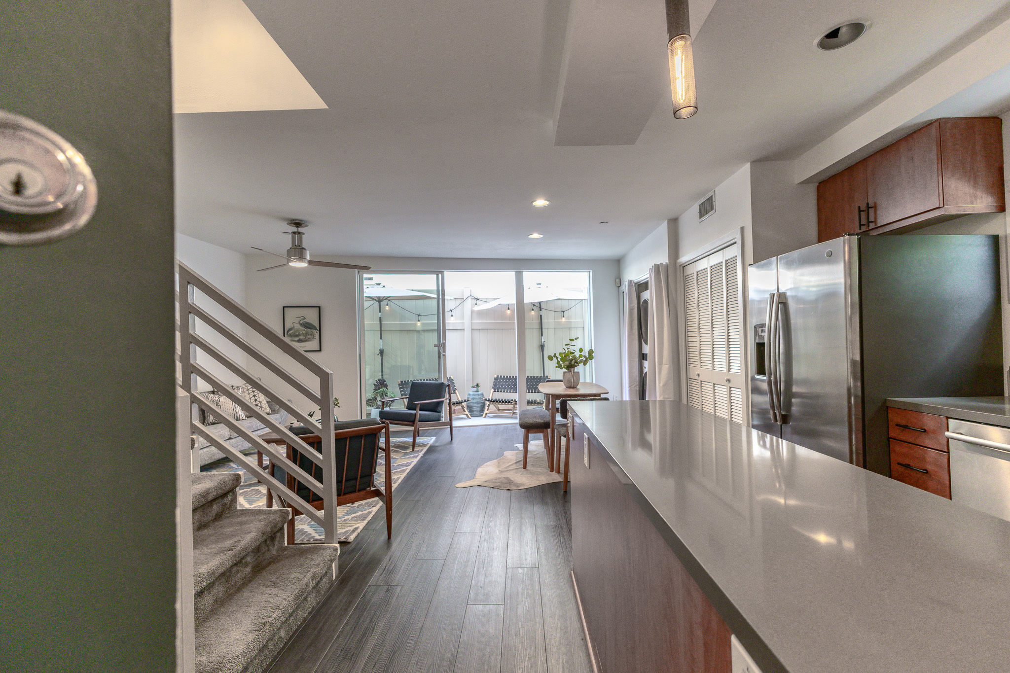  10735 Bloomfield Street, #5 - 物件實景