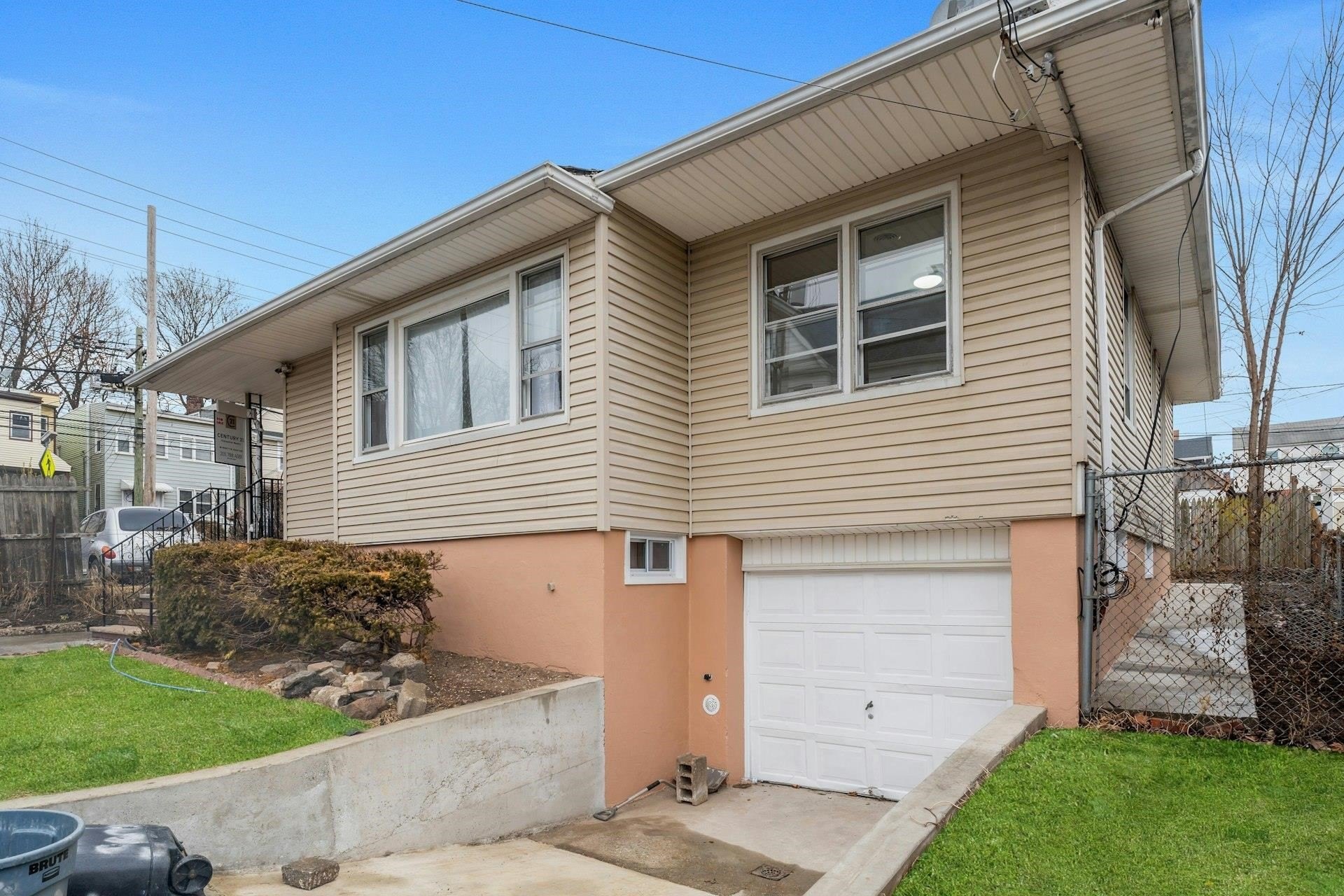 JC, Greenville, New Jersey, 07305-4105, United States, 3 Bedrooms Bedrooms, ,1 BathroomBathrooms,Residential,For Sale,1977050