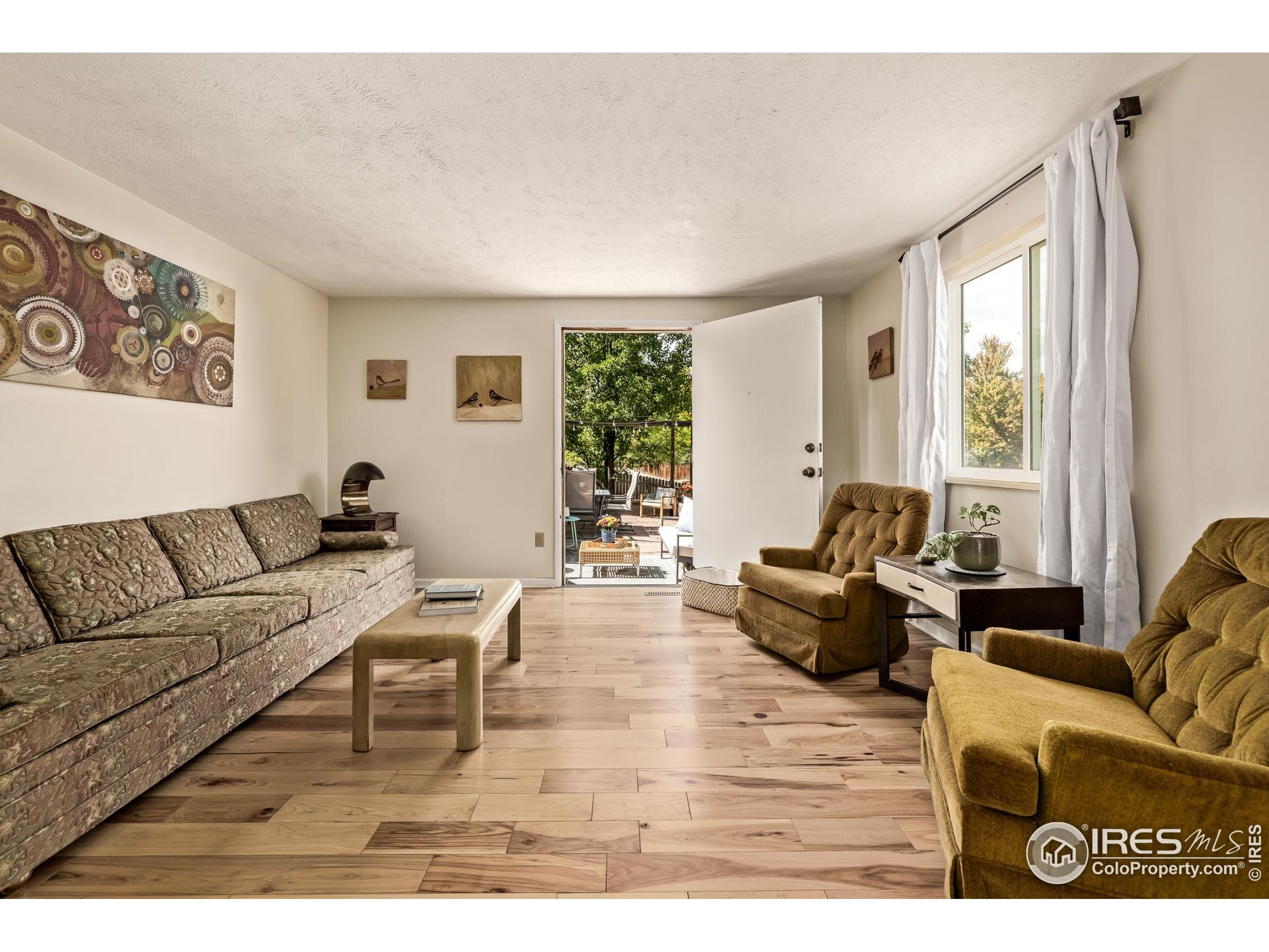 Westminster, Colorado, 80031, United States, 3 Bedrooms Bedrooms, ,2 BathroomsBathrooms,Residential,For Sale,1962957