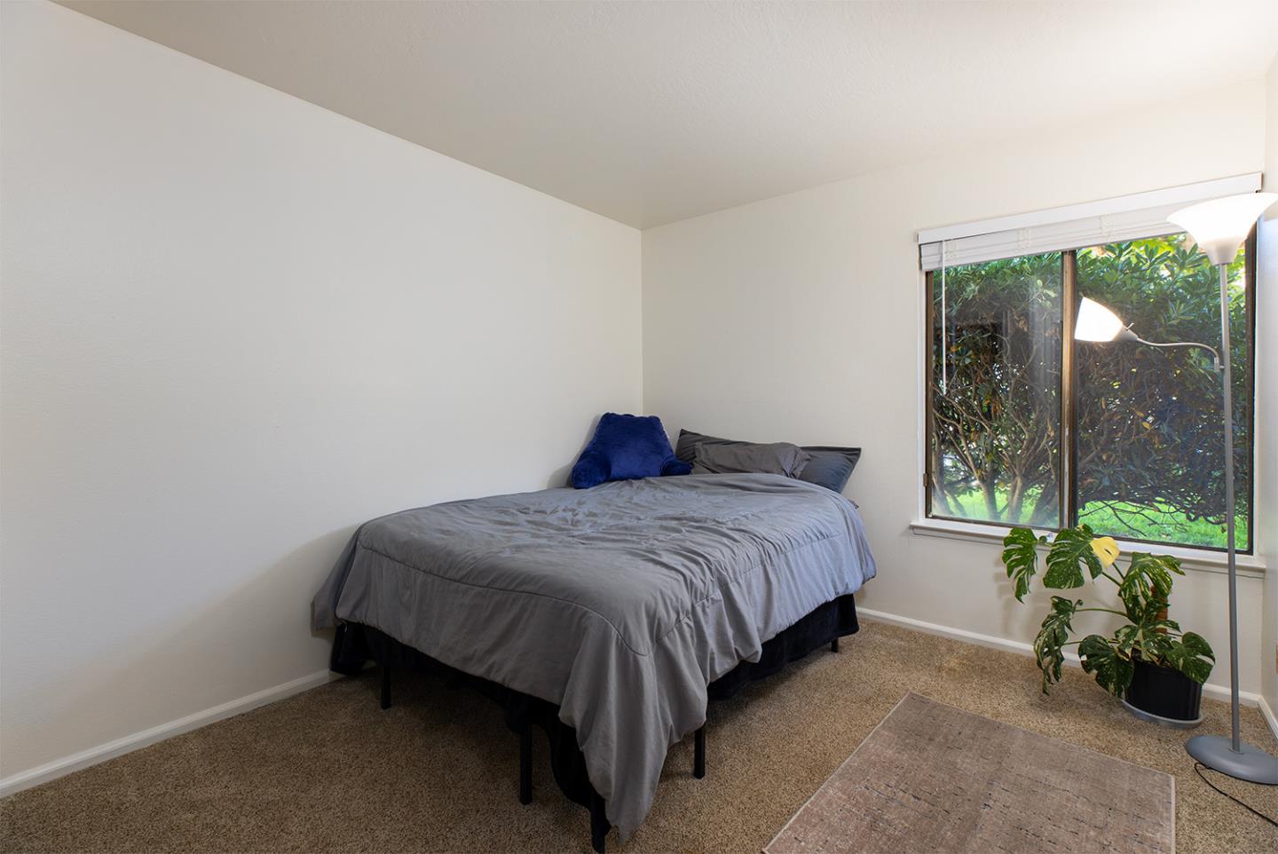Capitola, California, 95010, United States, 2 Bedrooms Bedrooms, ,1 BathroomBathrooms,Residential,For Sale,1920106