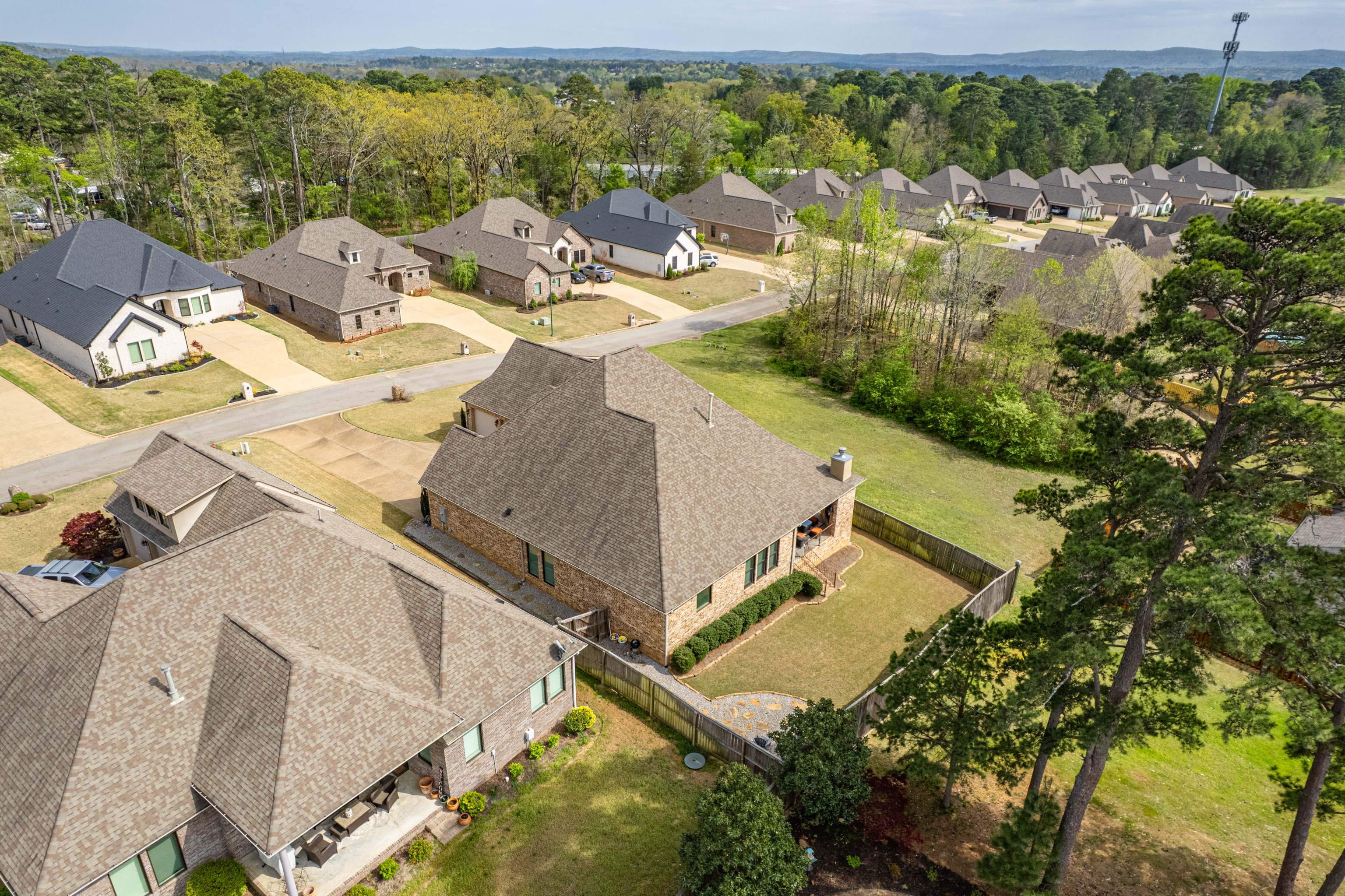 Hot Springs, Arkansas, 71901, United States, 4 Bedrooms Bedrooms, ,4 BathroomsBathrooms,Residential,For Sale,1760165