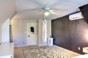 Westford, Massachusetts, 01886, United States, 4 Bedrooms Bedrooms, ,3 BathroomsBathrooms,Residential,For Sale,1980422