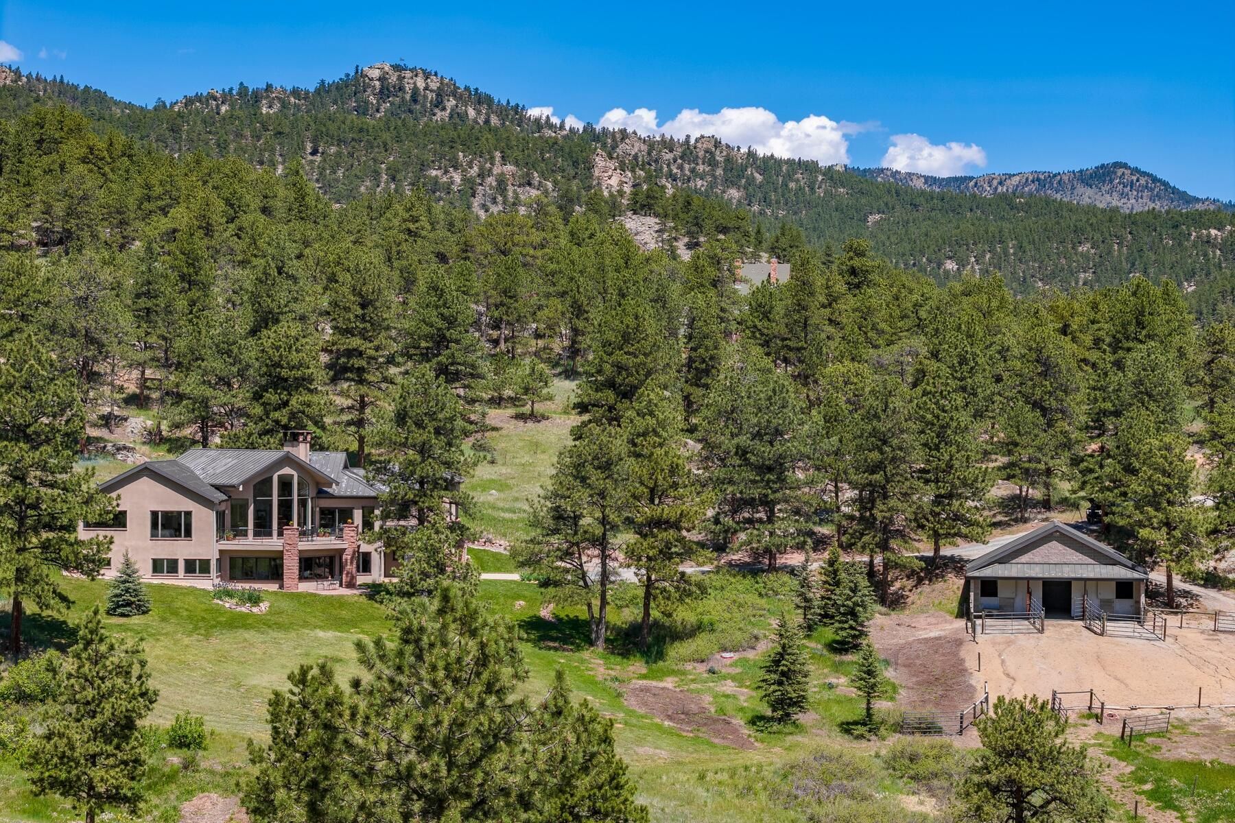  Welcome to Rowell Ranch - 物件實景