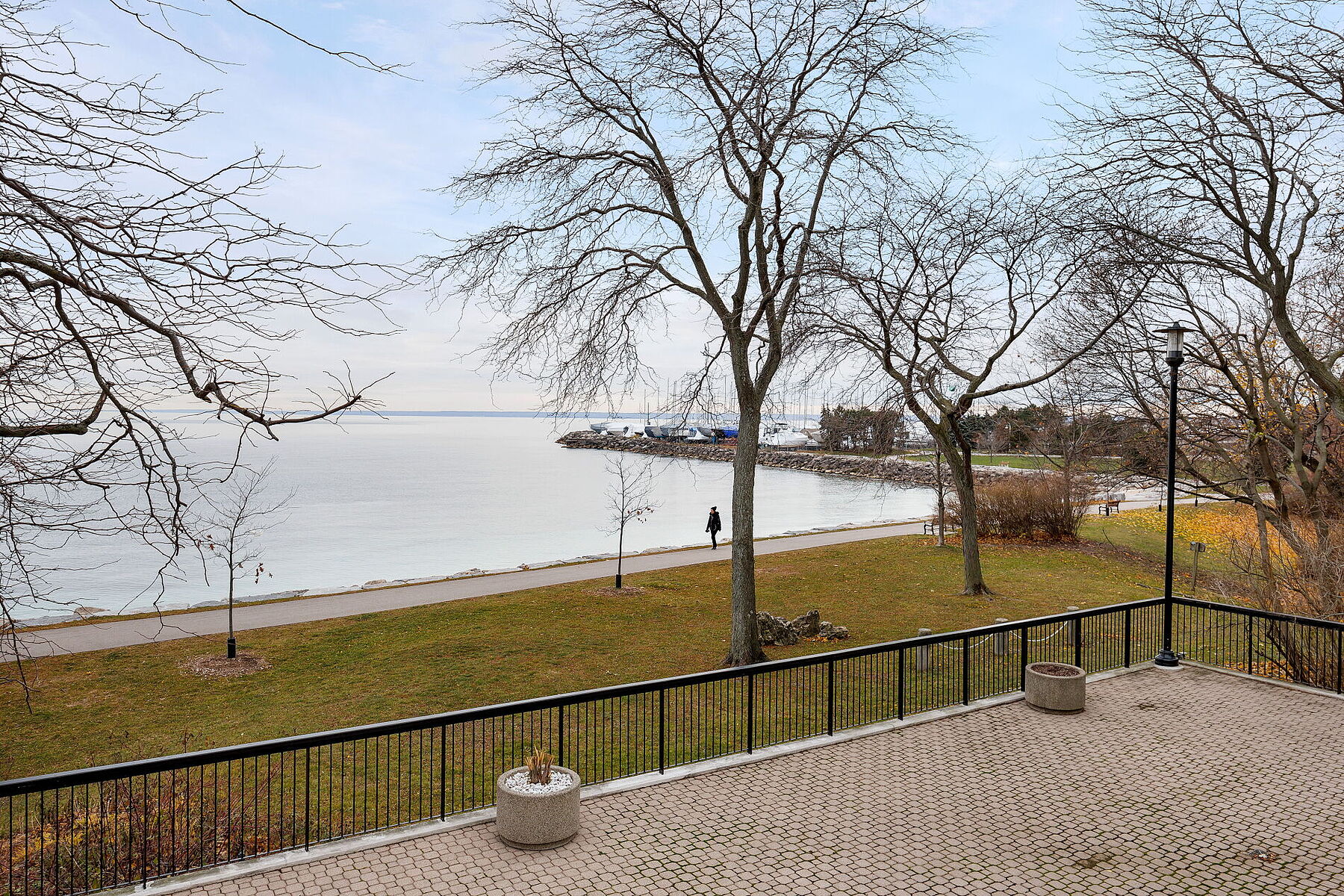  Modern Condo Living - 物件實景