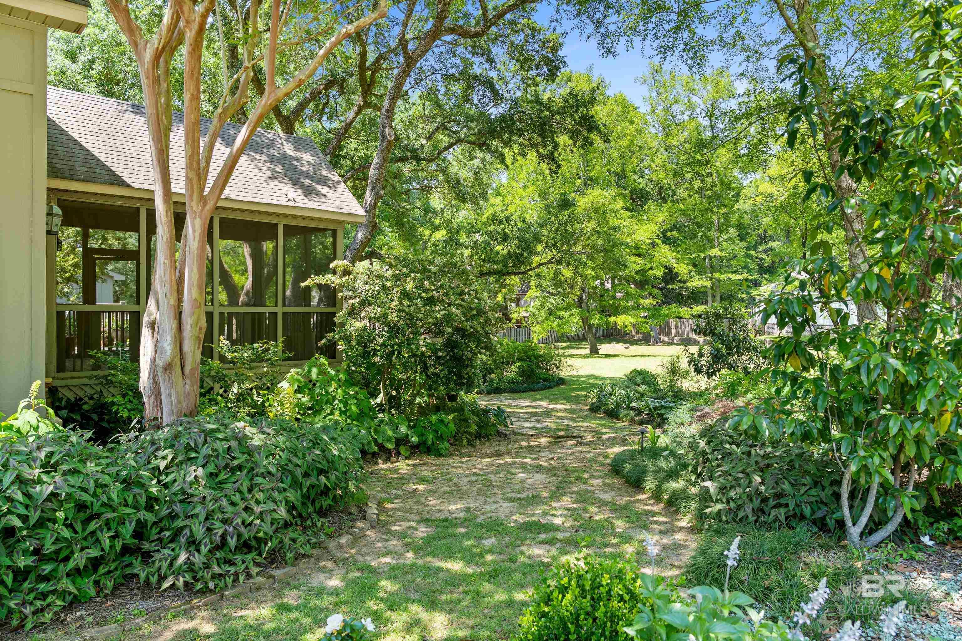 Fairhope, Alabama, 36532, United States, 4 Bedrooms Bedrooms, ,4 BathroomsBathrooms,Residential,For Sale,1806117