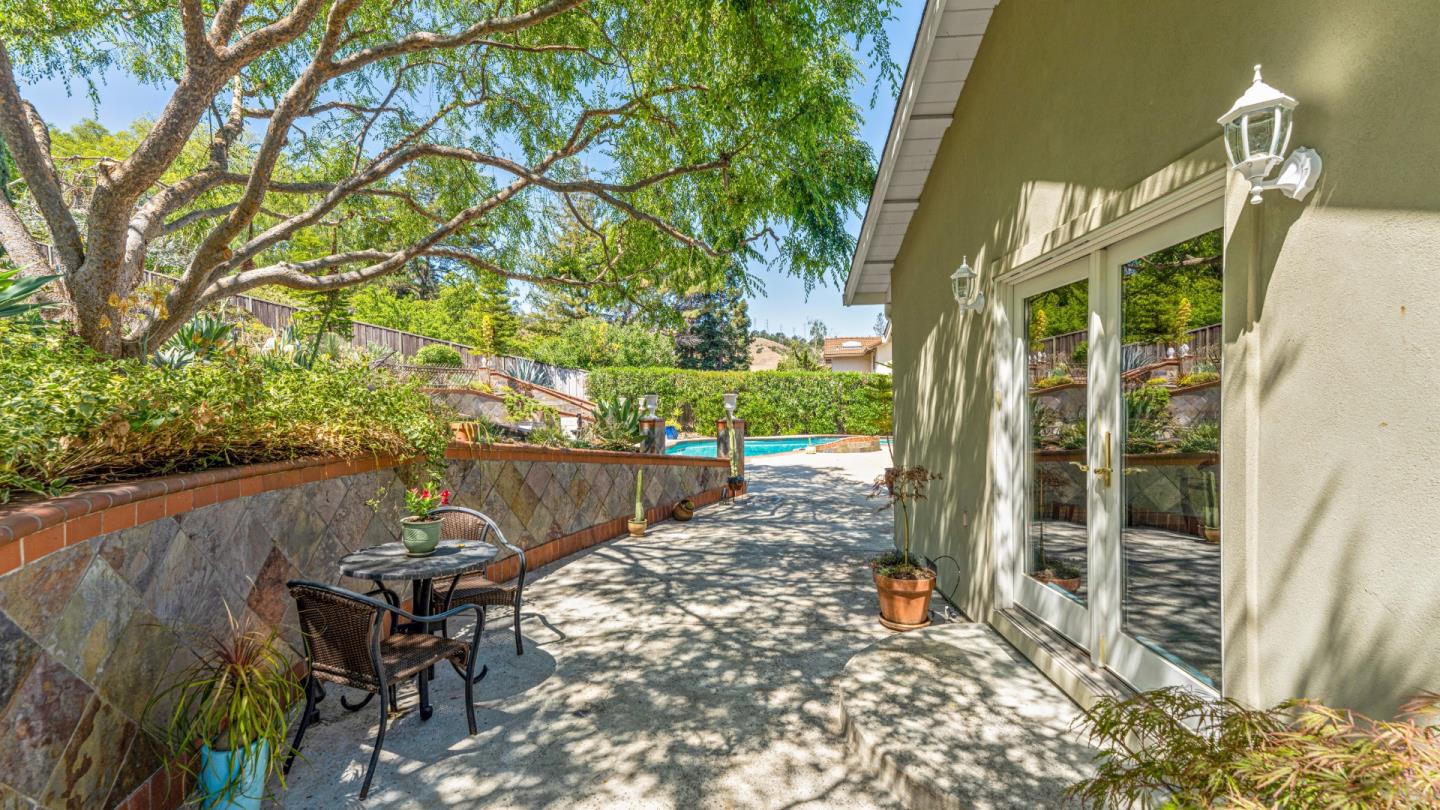 San Jose - Blossom Valley, California, 95123, United States, 3 Bedrooms Bedrooms, ,2 BathroomsBathrooms,Residential,For Sale,1742904