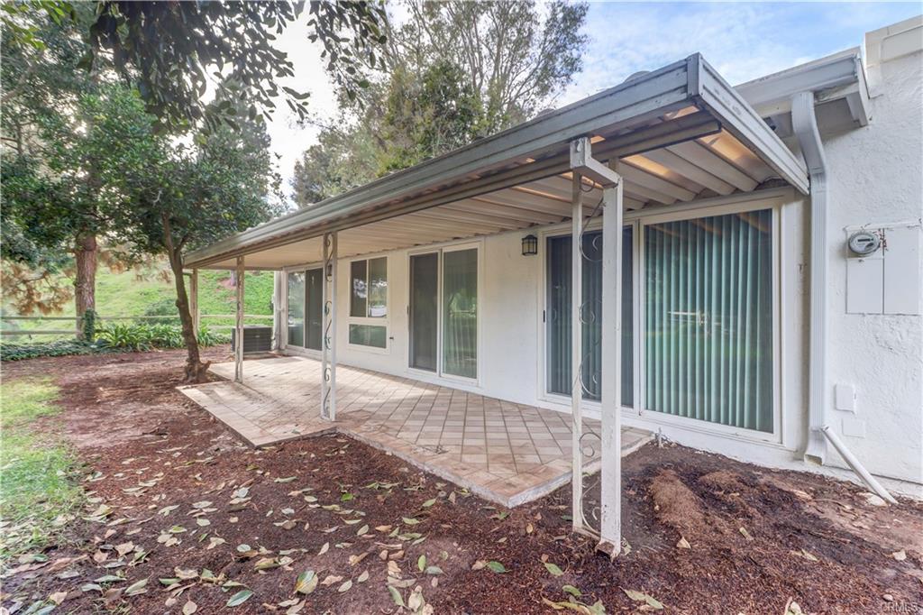 Laguna Woods, California, 92637, United States, 2 Bedrooms Bedrooms, ,1 BathroomBathrooms,Residential,For Sale,1999195