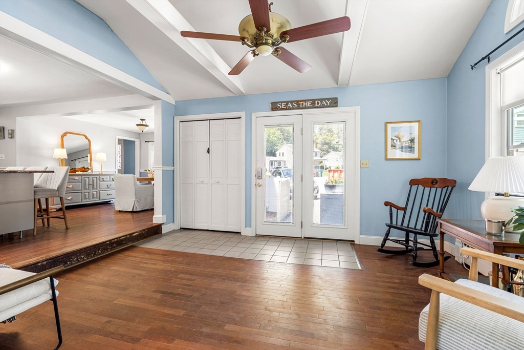 Lowell, Massachusetts, 01852, United States, 5 Bedrooms Bedrooms, ,4 BathroomsBathrooms,Residential,For Sale,1874290