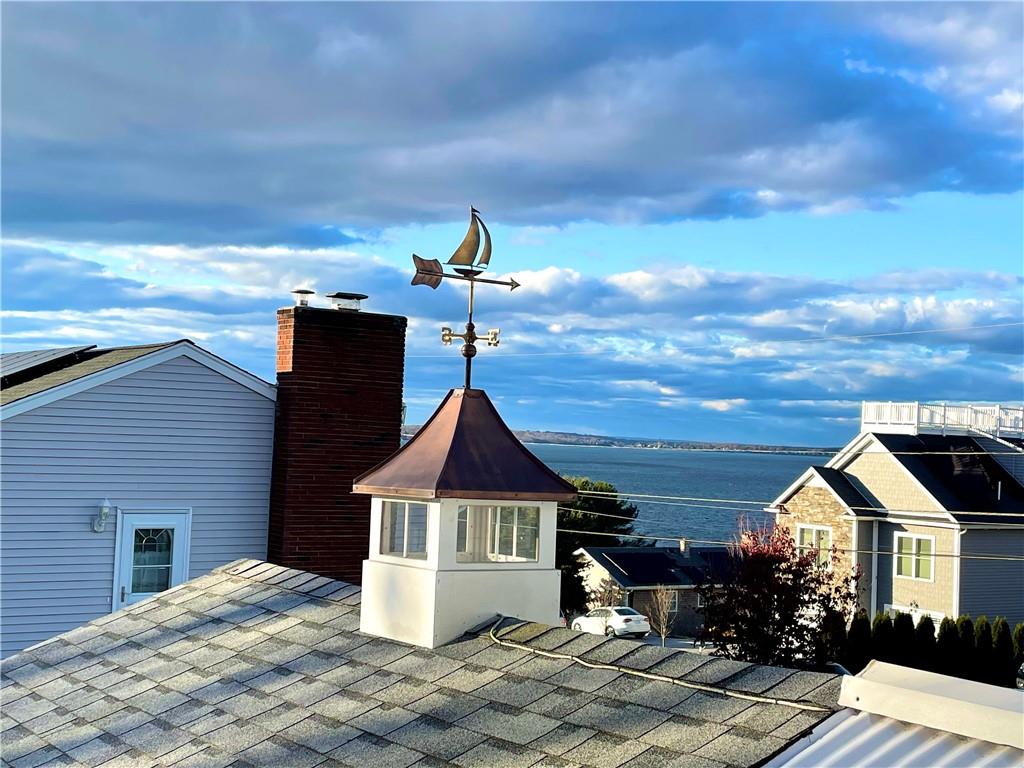 Tiverton, Rhode Island, 02878, United States, 4 Bedrooms Bedrooms, ,3 BathroomsBathrooms,Residential,For Sale,1995441