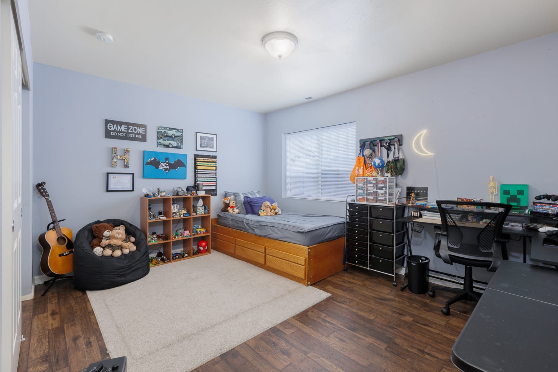  1653 RILEY LN Eugene, OR 97402 - 物件實景