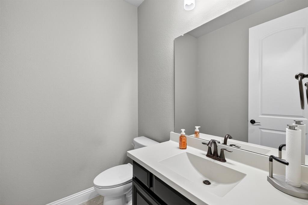 Argyle, Texas, 76226, United States, 4 Bedrooms Bedrooms, ,4 BathroomsBathrooms,Residential,For Sale,2001915