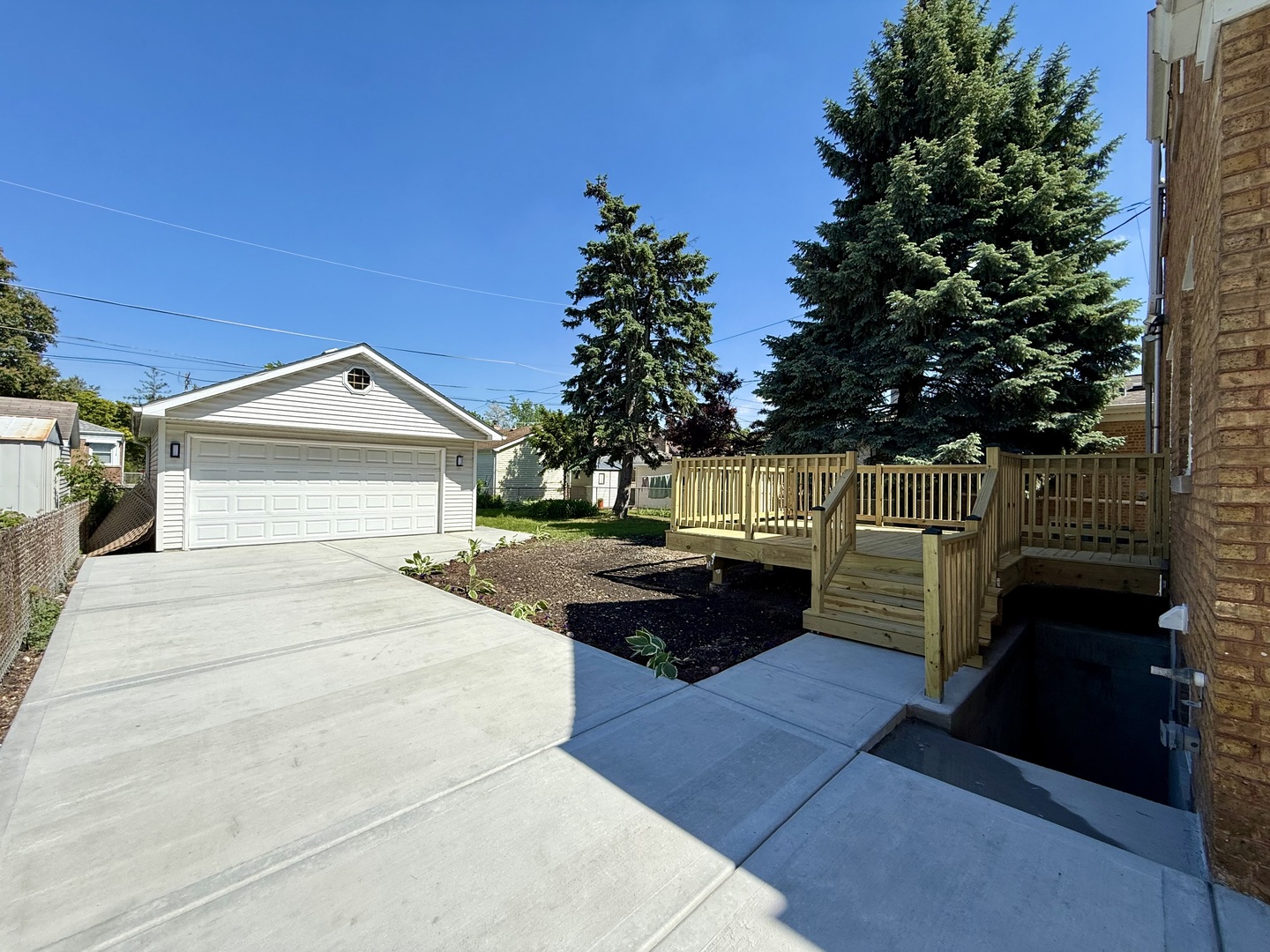 Harwood Heights, Illinois, 60706, United States, 4 Bedrooms Bedrooms, ,3 BathroomsBathrooms,Residential,For Sale,2048465