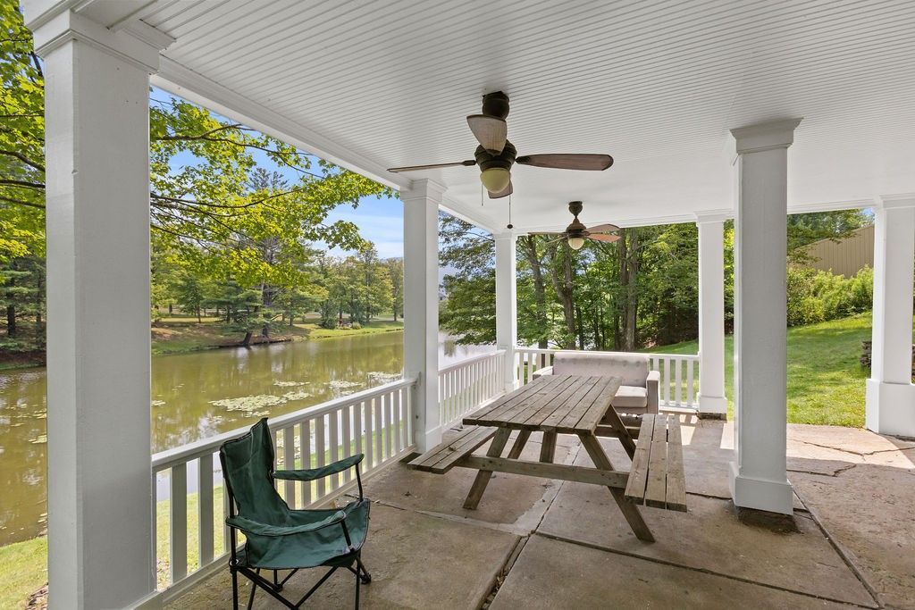 Stamford, New York, 13786, United States, 5 Bedrooms Bedrooms, ,2 BathroomsBathrooms,Residential,For Sale,1925554