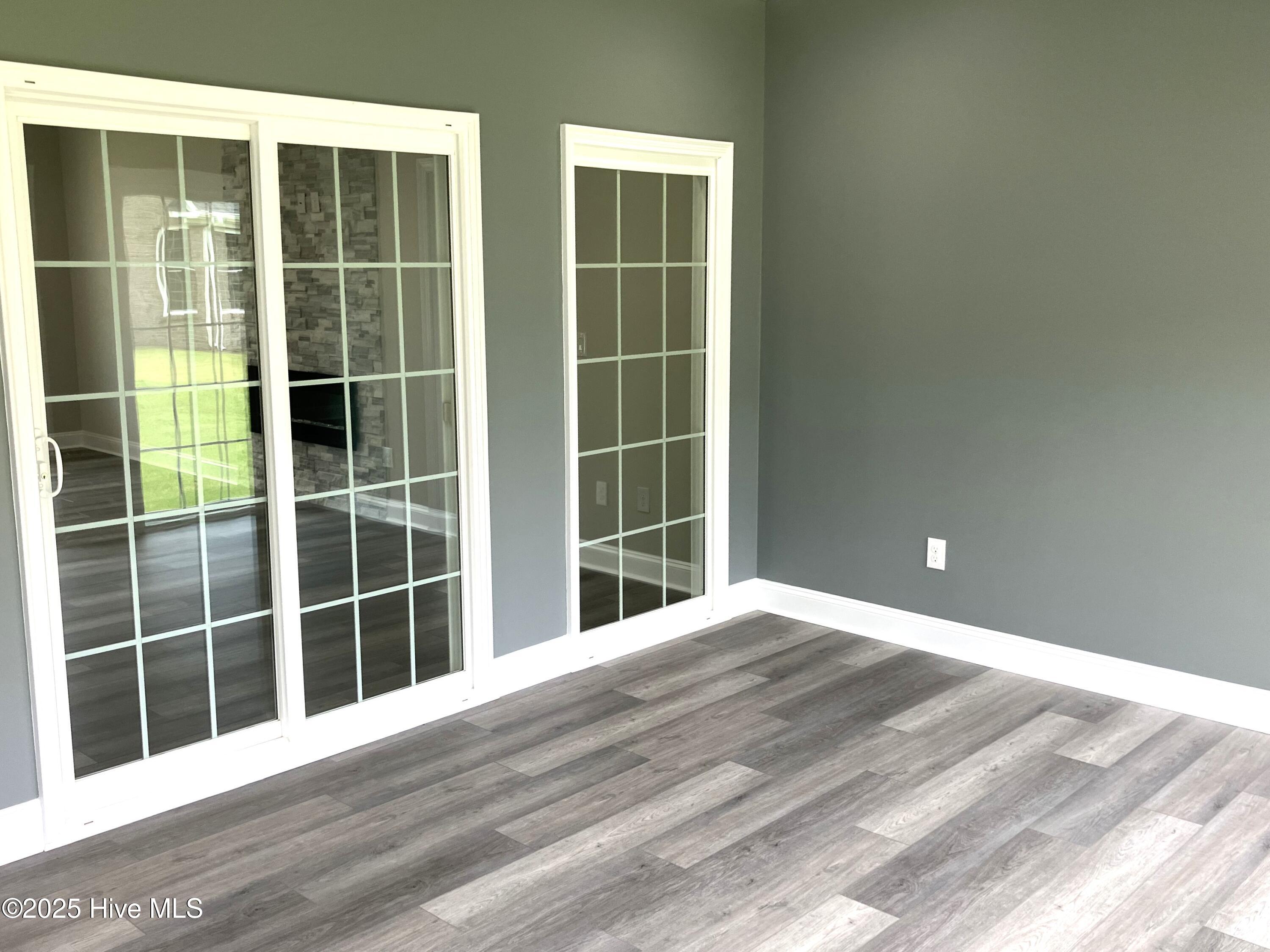 Jacksonville, North Carolina, 28546, United States, 5 Bedrooms Bedrooms, ,4 BathroomsBathrooms,Residential,For Sale,1872875