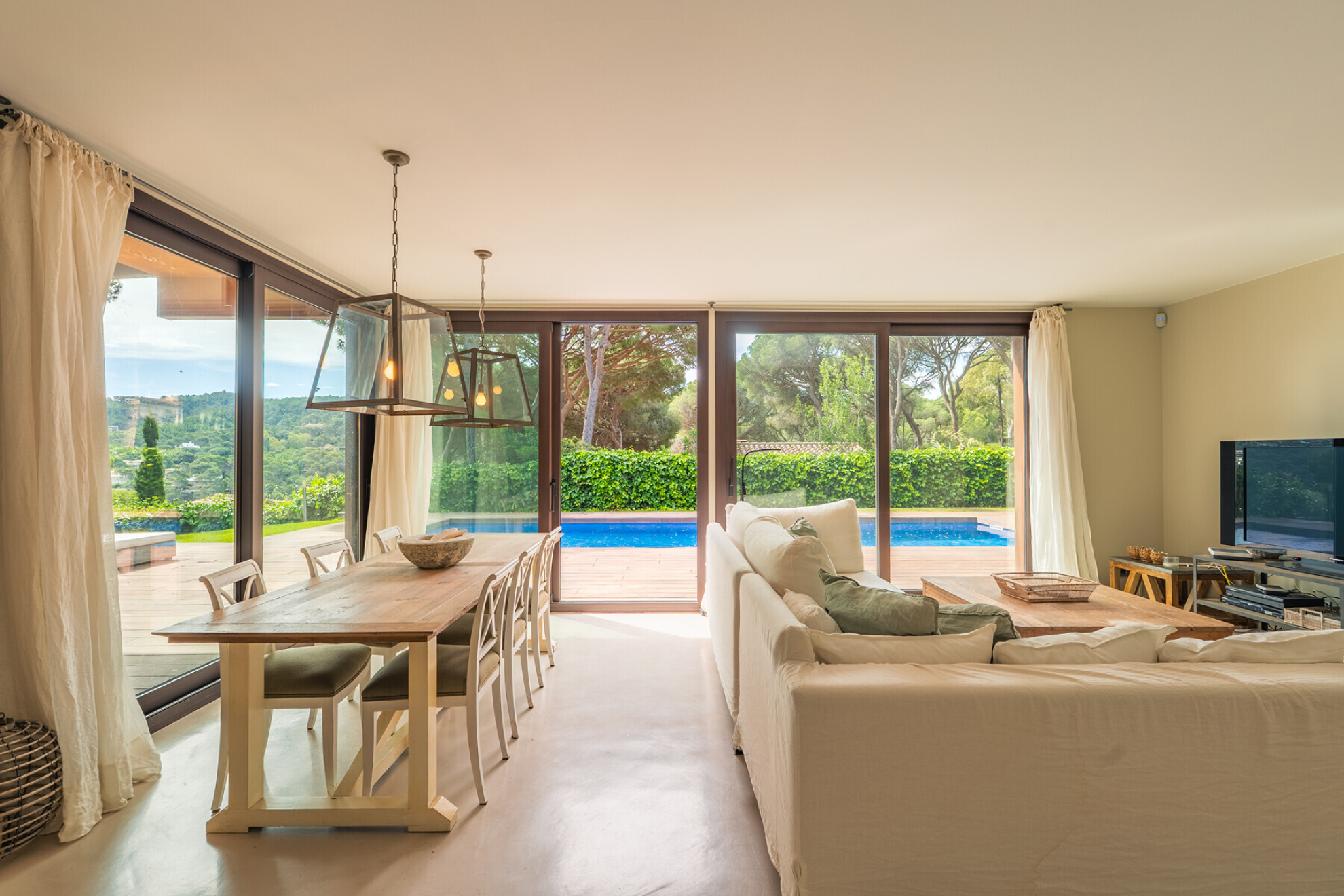  Contemporary house steps from the beach of Sa Riera, in Begur - 物件實景