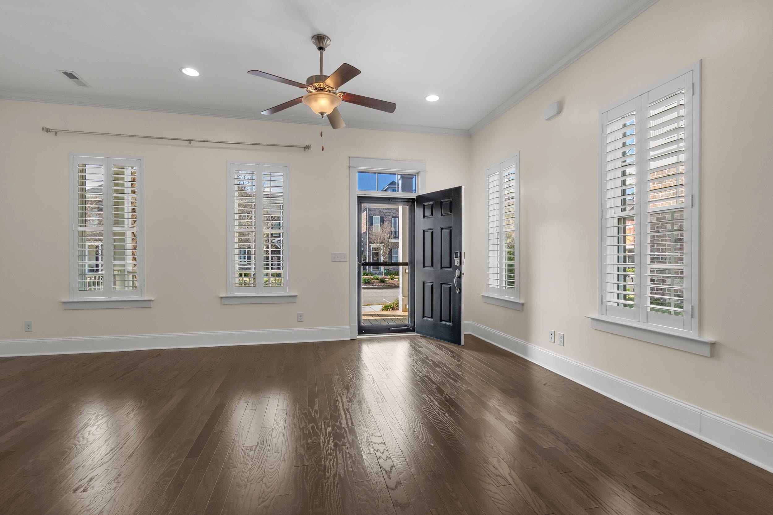 Myrtle Beach, South Carolina, 29577, United States, 3 Bedrooms Bedrooms, ,3 BathroomsBathrooms,Residential,For Sale,2025449