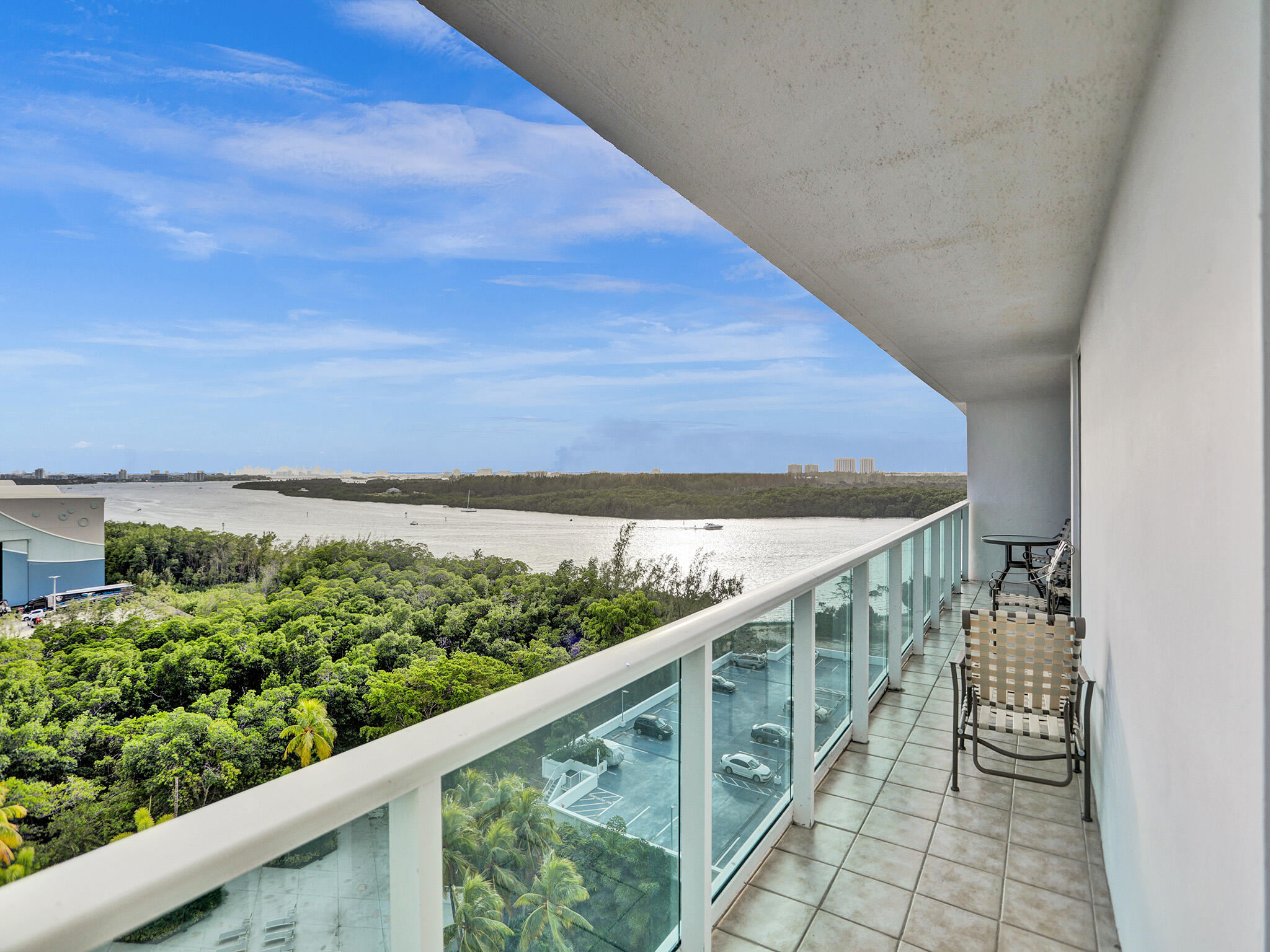 Sunny Isles Beach, Florida, 33160, United States, 1 Bedroom Bedrooms, ,2 BathroomsBathrooms,Residential,For Sale,1804245