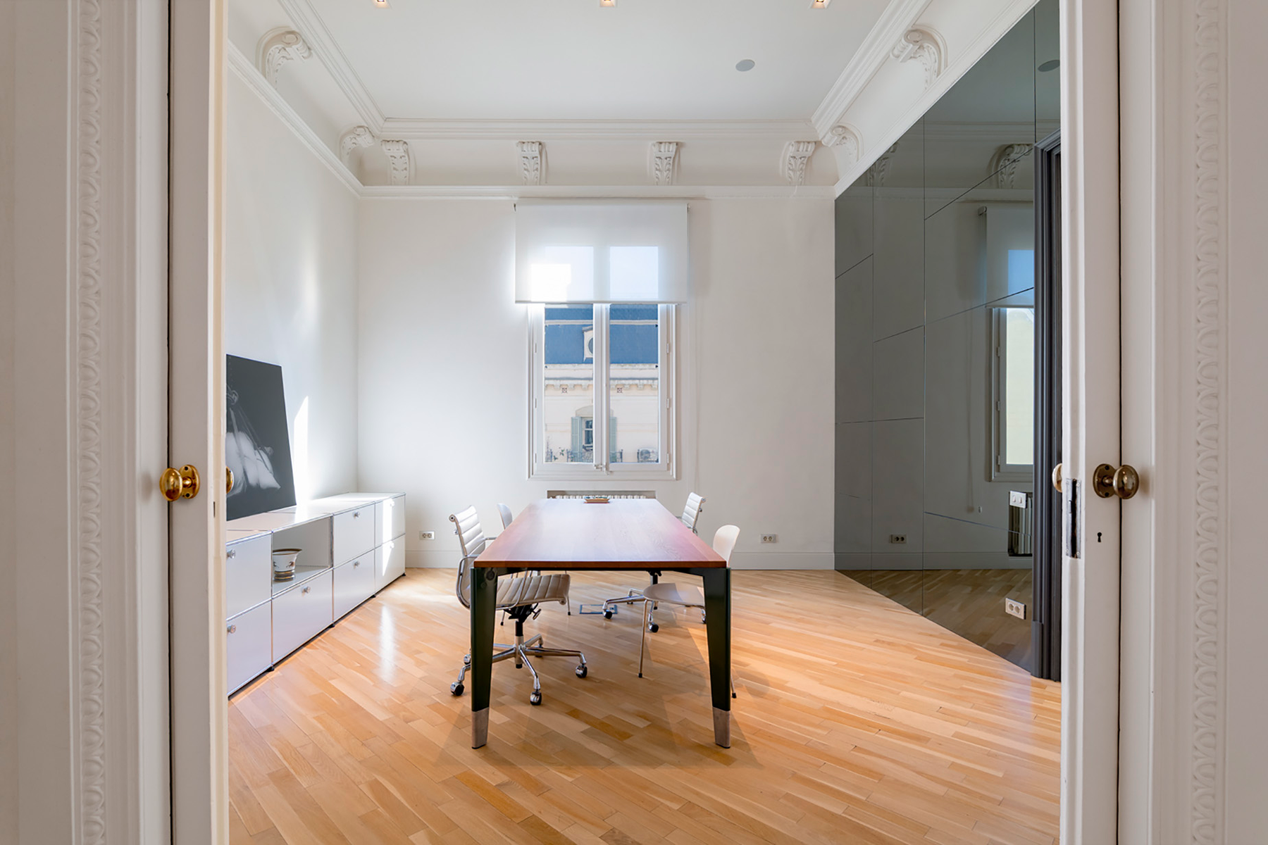  Spectacular corner apartment of large dimensions in Eixample - 物件實景