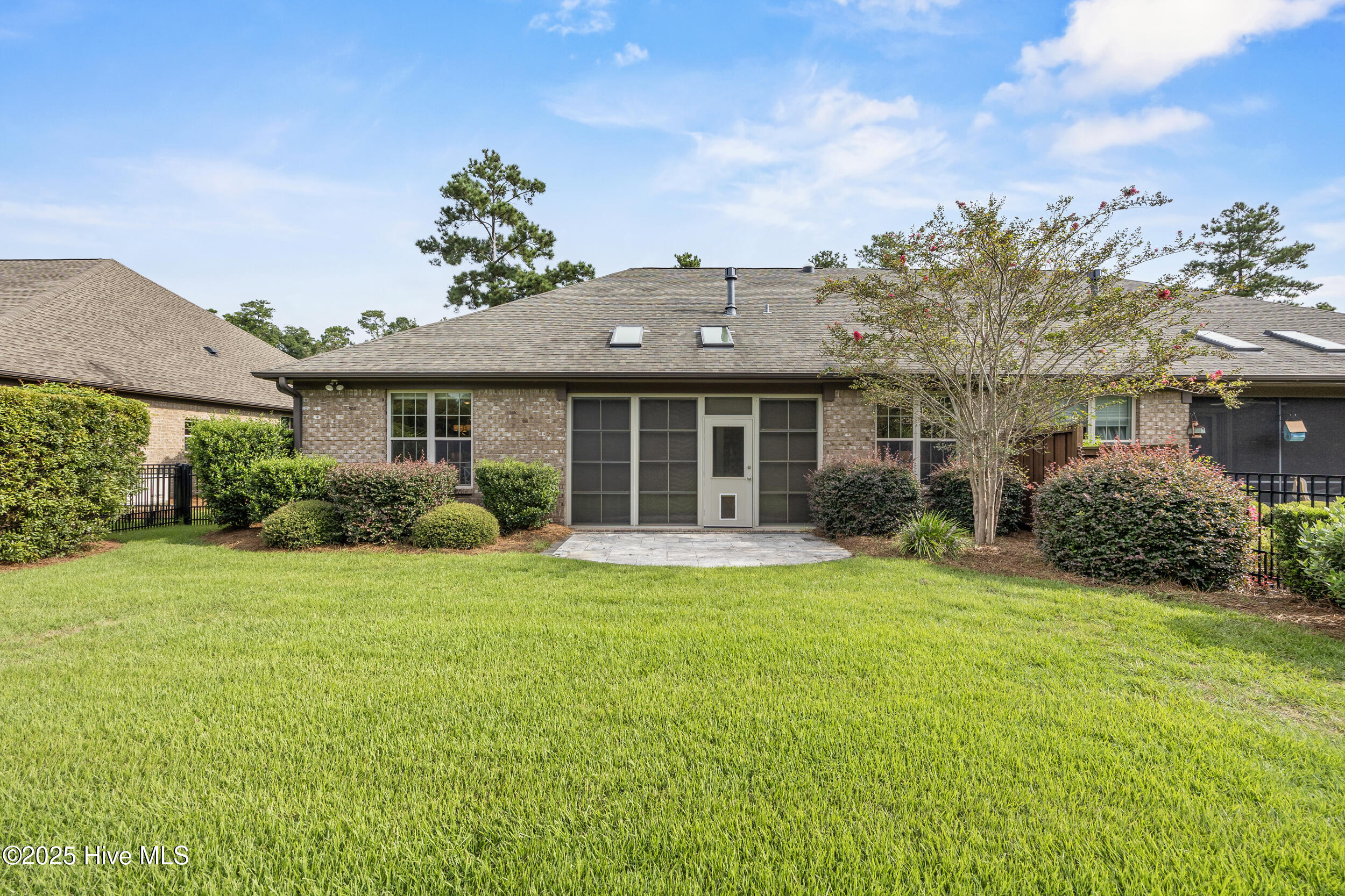 Castle Hayne, North Carolina, 28429, United States, 3 Bedrooms Bedrooms, ,2 BathroomsBathrooms,Residential,For Sale,1932721
