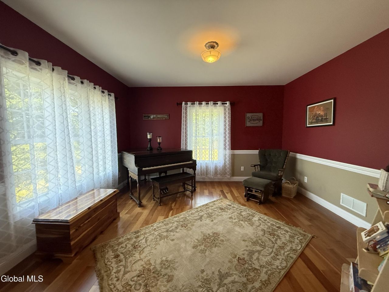 Queensbury, New York, 12804, United States, 4 Bedrooms Bedrooms, ,4 BathroomsBathrooms,Residential,For Sale,1908920