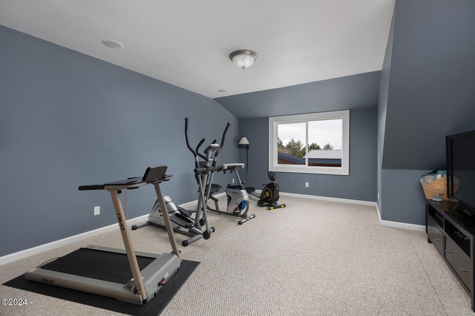 124 Sea Crest, Otter Rock, Oregon, 97369, United States, 4 Bedrooms Bedrooms, ,3 BathroomsBathrooms,Residential,For Sale,124 Sea Crest,1663553