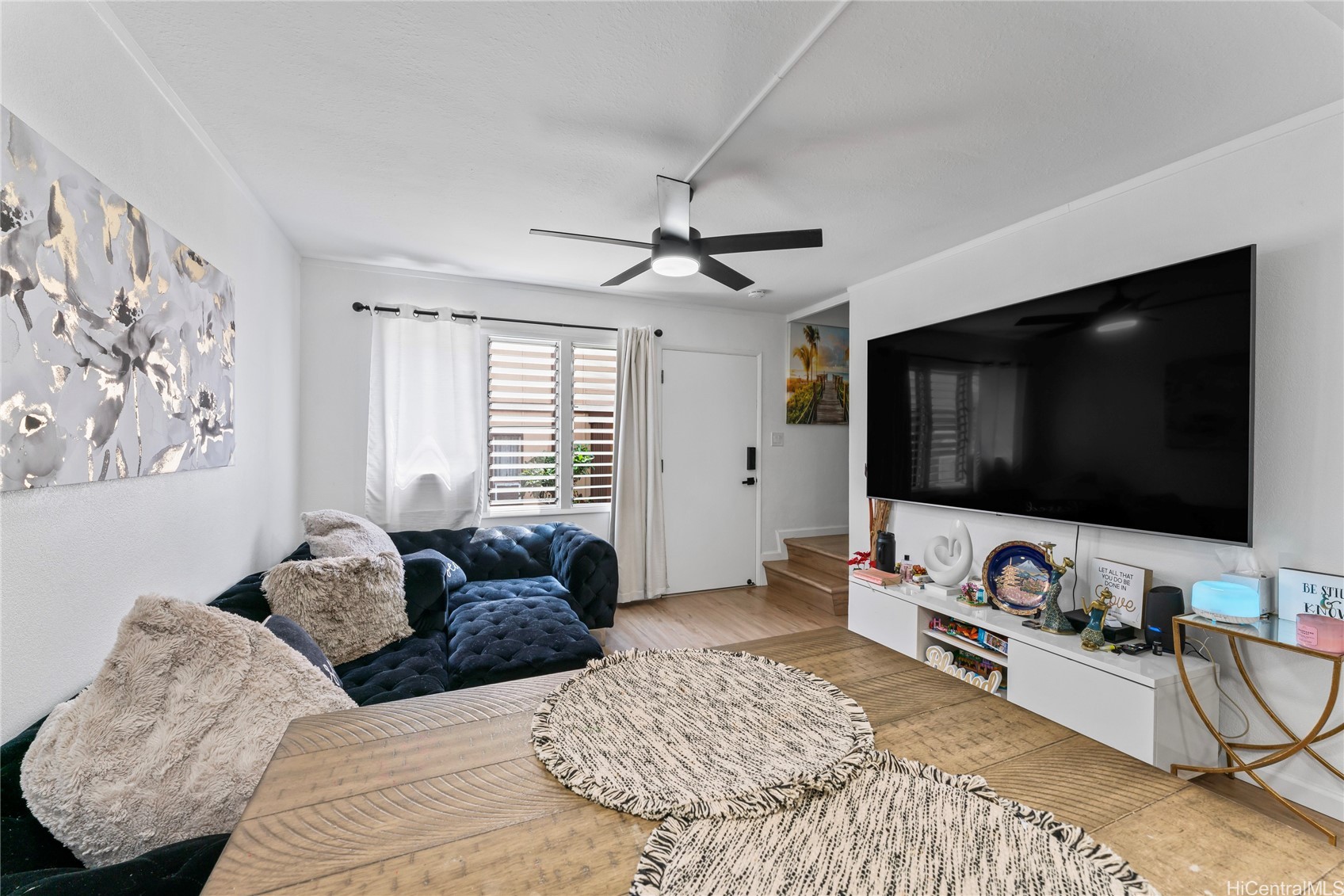 Pearl City, Hawaii, 96782, United States, 2 Bedrooms Bedrooms, ,2 BathroomsBathrooms,Residential,For Sale,1927390