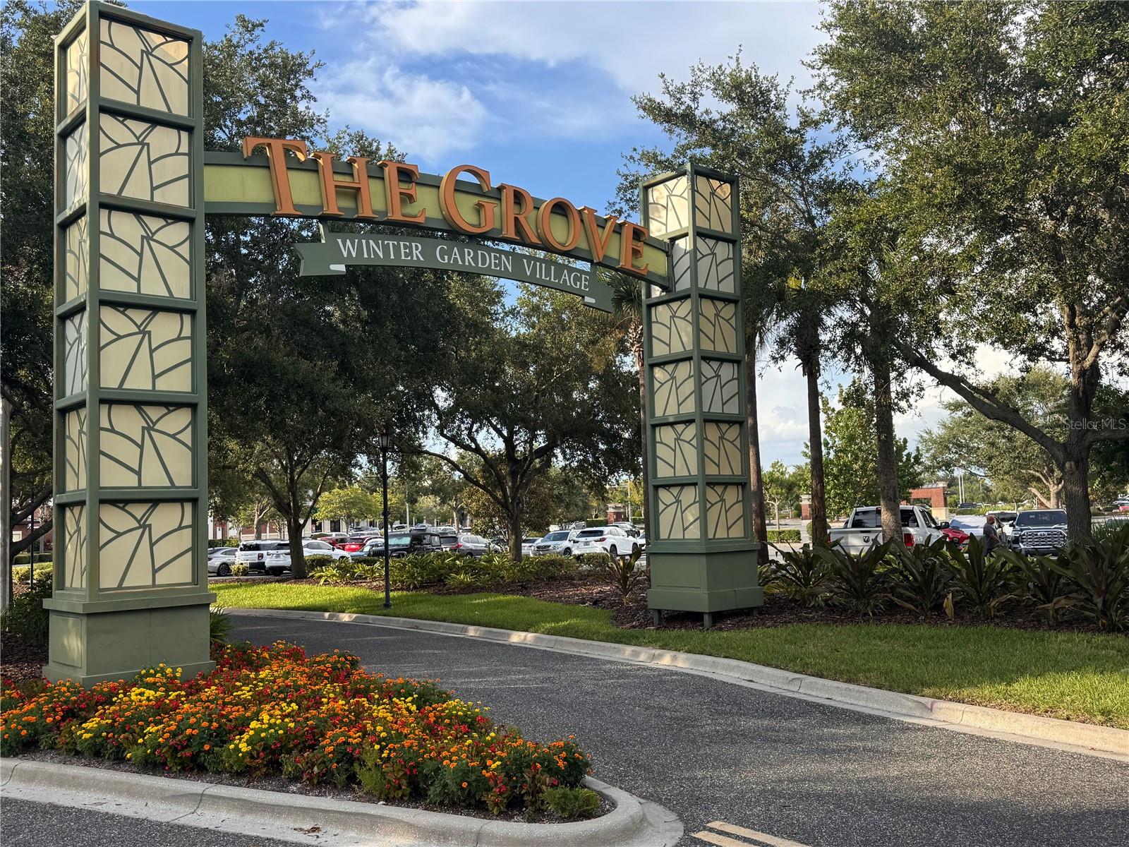 WINTER GARDEN, Florida, 34787, United States, 5 Bedrooms Bedrooms, ,3 BathroomsBathrooms,Residential,For Sale,1974111