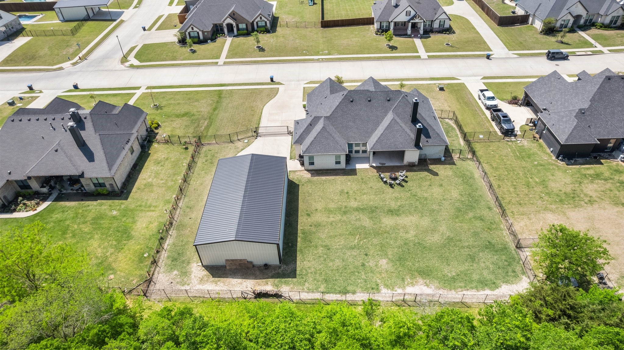 Caddo Mills, Texas, 75135, United States, 4 Bedrooms Bedrooms, ,5 BathroomsBathrooms,Residential,For Sale,1778518