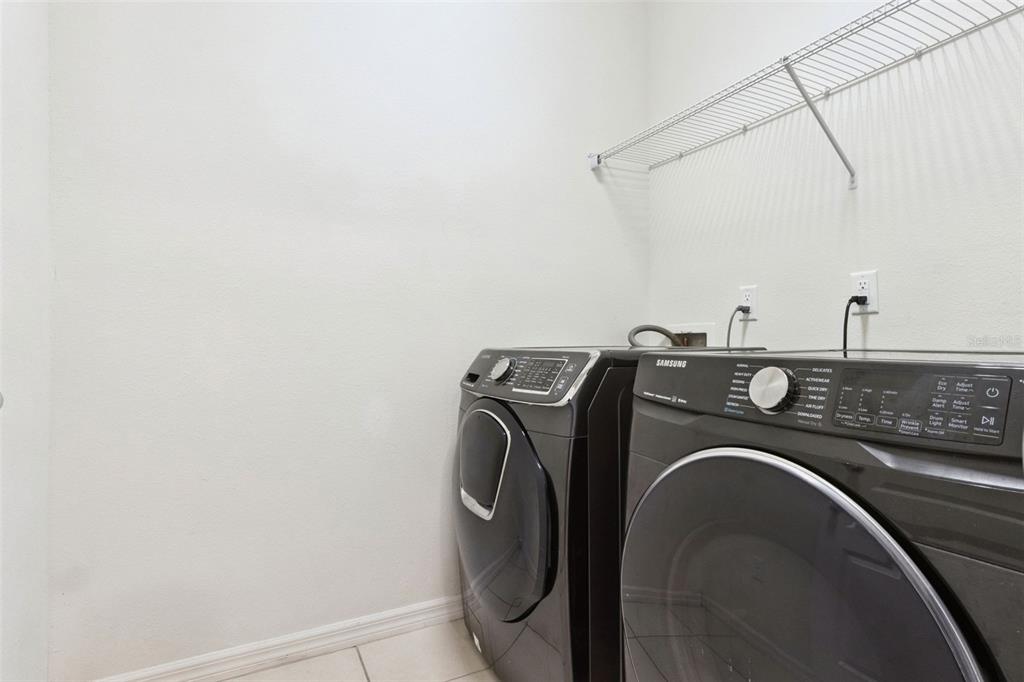 Davenport, Florida, 33837, United States, 6 Bedrooms Bedrooms, ,5 BathroomsBathrooms,Residential,For Sale,1955201