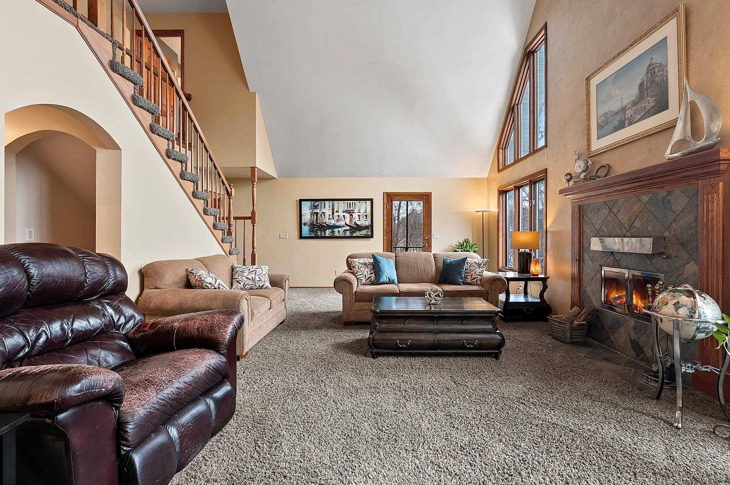 GREEN BAY, Wisconsin, 54313-8600, United States, 3 Bedrooms Bedrooms, ,4 BathroomsBathrooms,Residential,For Sale,2009732