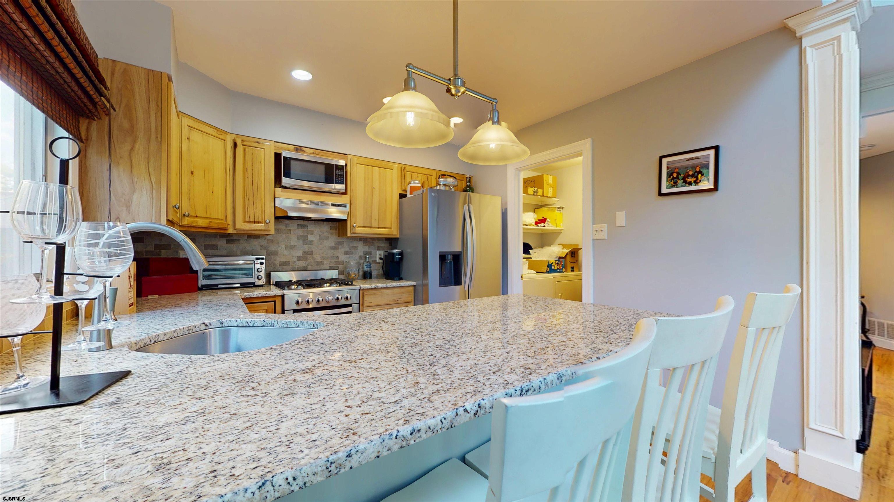 Linwood, New Jersey, 08221, United States, 6 Bedrooms Bedrooms, ,5 BathroomsBathrooms,Residential,For Sale,1975811