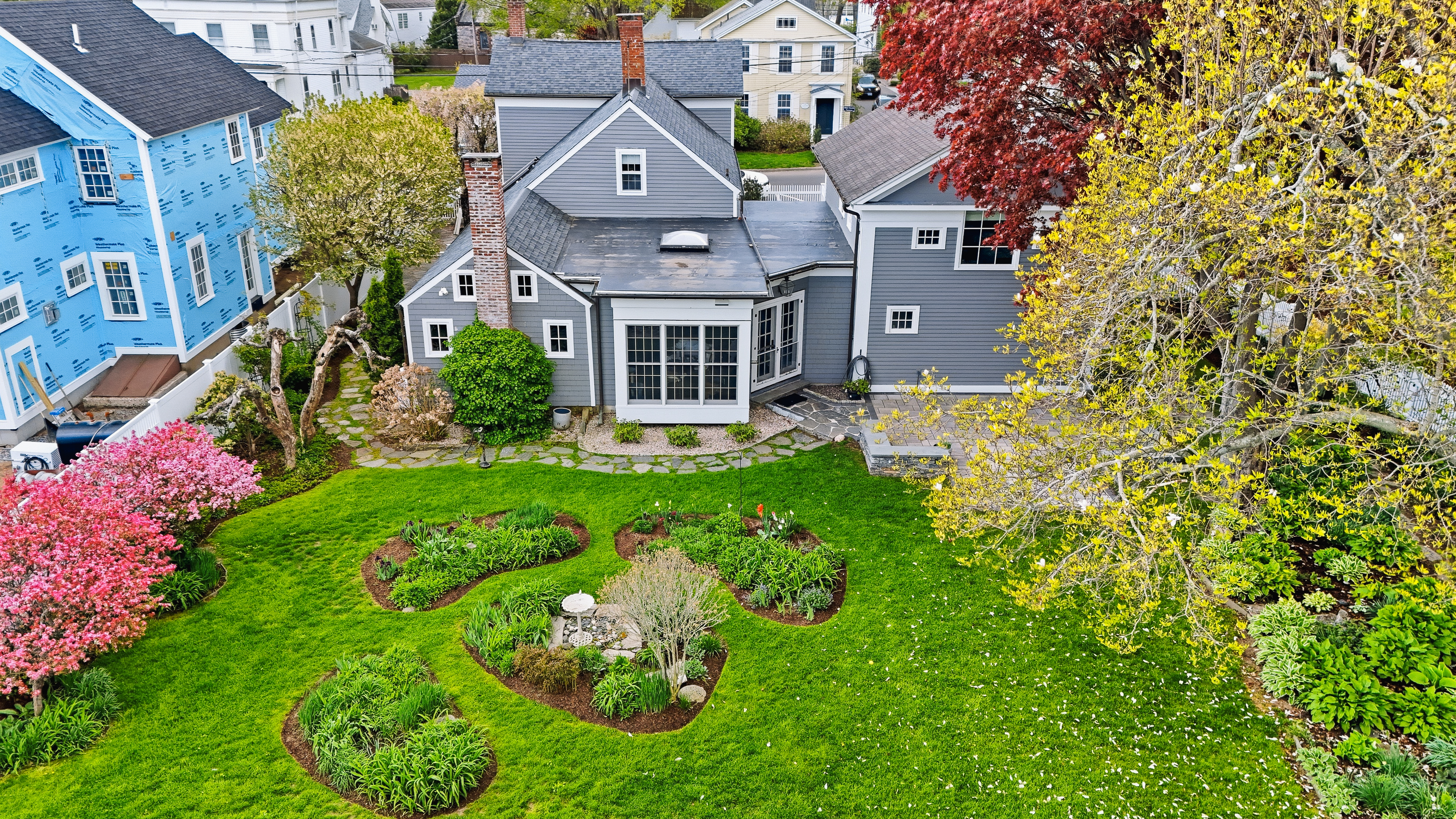  A Turnkey Antique Masterpiece Steps from Essex Village and the River - 物件實景