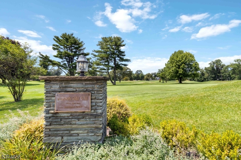 Madison Boro, New Jersey, 07940, United States, 4 Bedrooms Bedrooms, ,3 BathroomsBathrooms,Residential,For Sale,1906831
