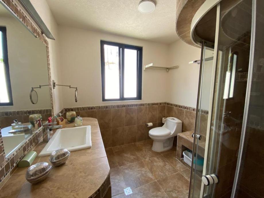 Atizapán de Zaragoza, Estado de méxico, 52950, Mexico, 4 Bedrooms Bedrooms, ,4 BathroomsBathrooms,Residential,For Sale,1917207