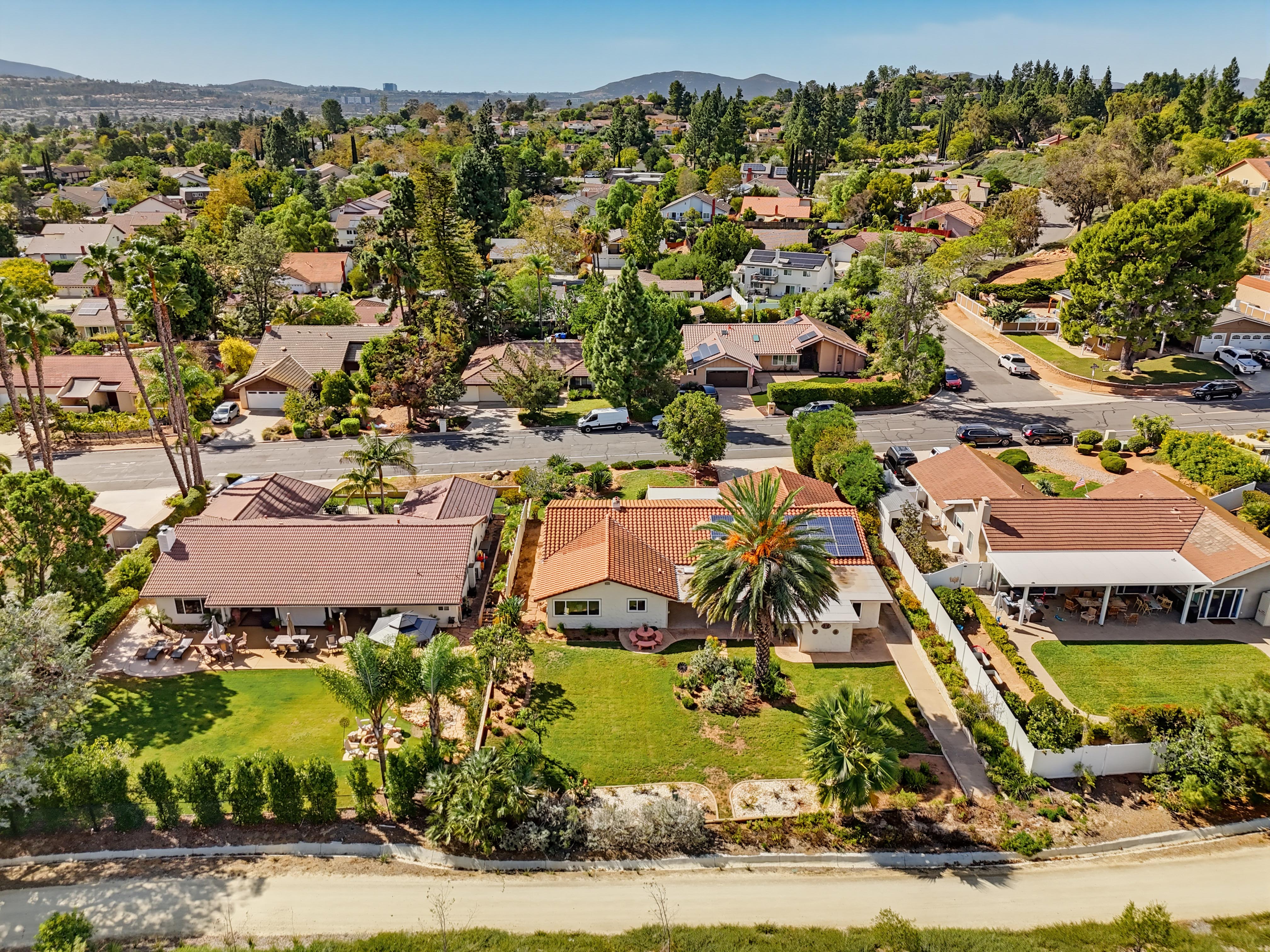  17253 Saint Andrews Drive, Poway, CA 92064 - 物件實景