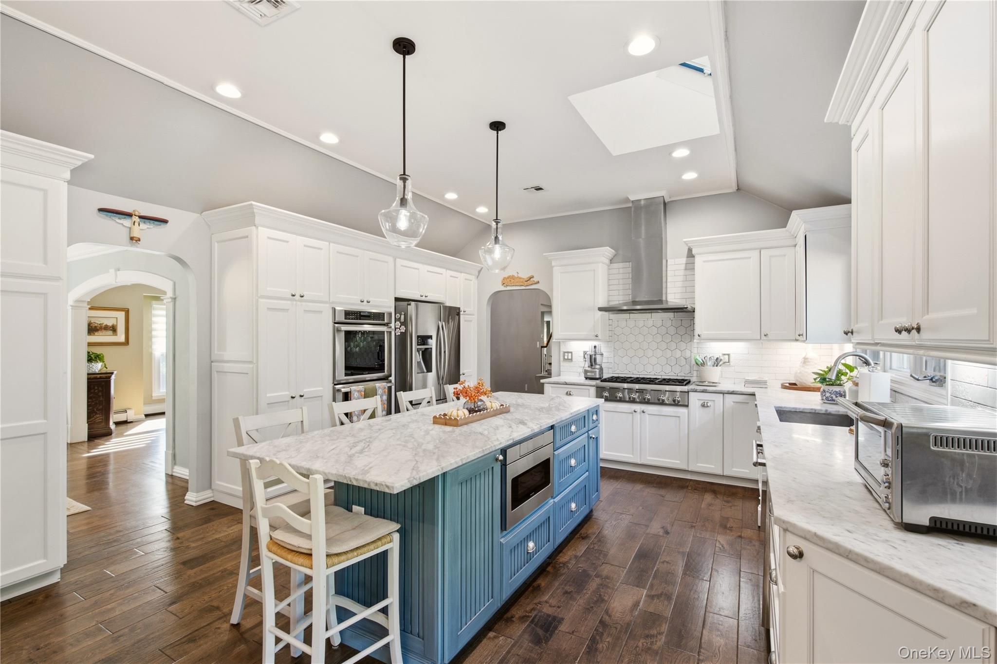  14 Sherwood Gate, Oyster Bay, NY, 11771 - 物件實景