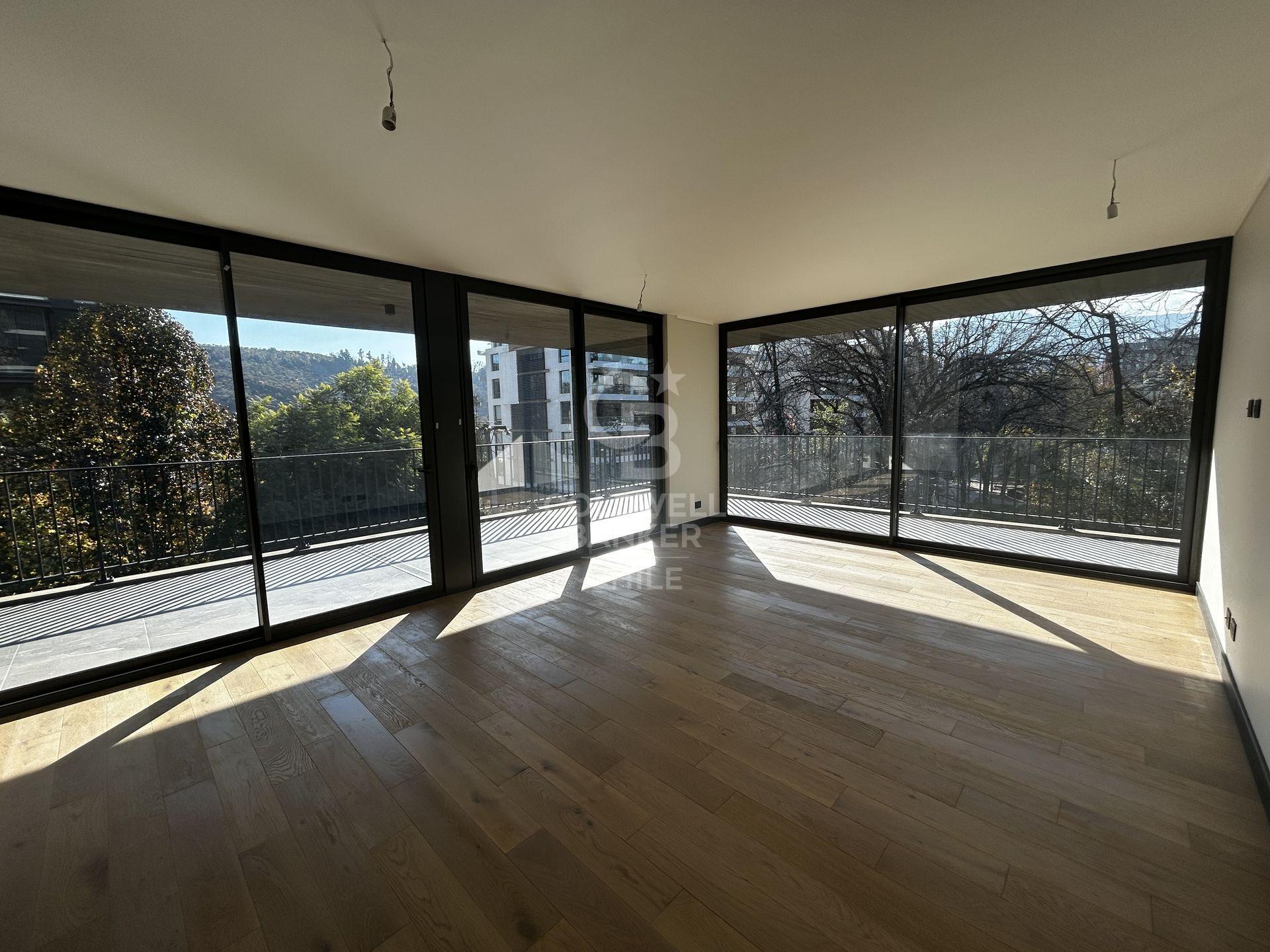 Vitacura, Chile, 3 Bedrooms Bedrooms, ,3 BathroomsBathrooms,Residential,For Sale,1883008