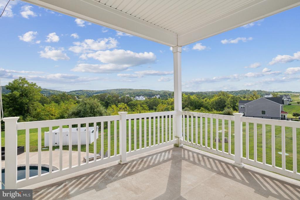 Leesburg, Virginia, 20176, United States, 7 Bedrooms Bedrooms, ,7 BathroomsBathrooms,Residential,For Sale,1941284