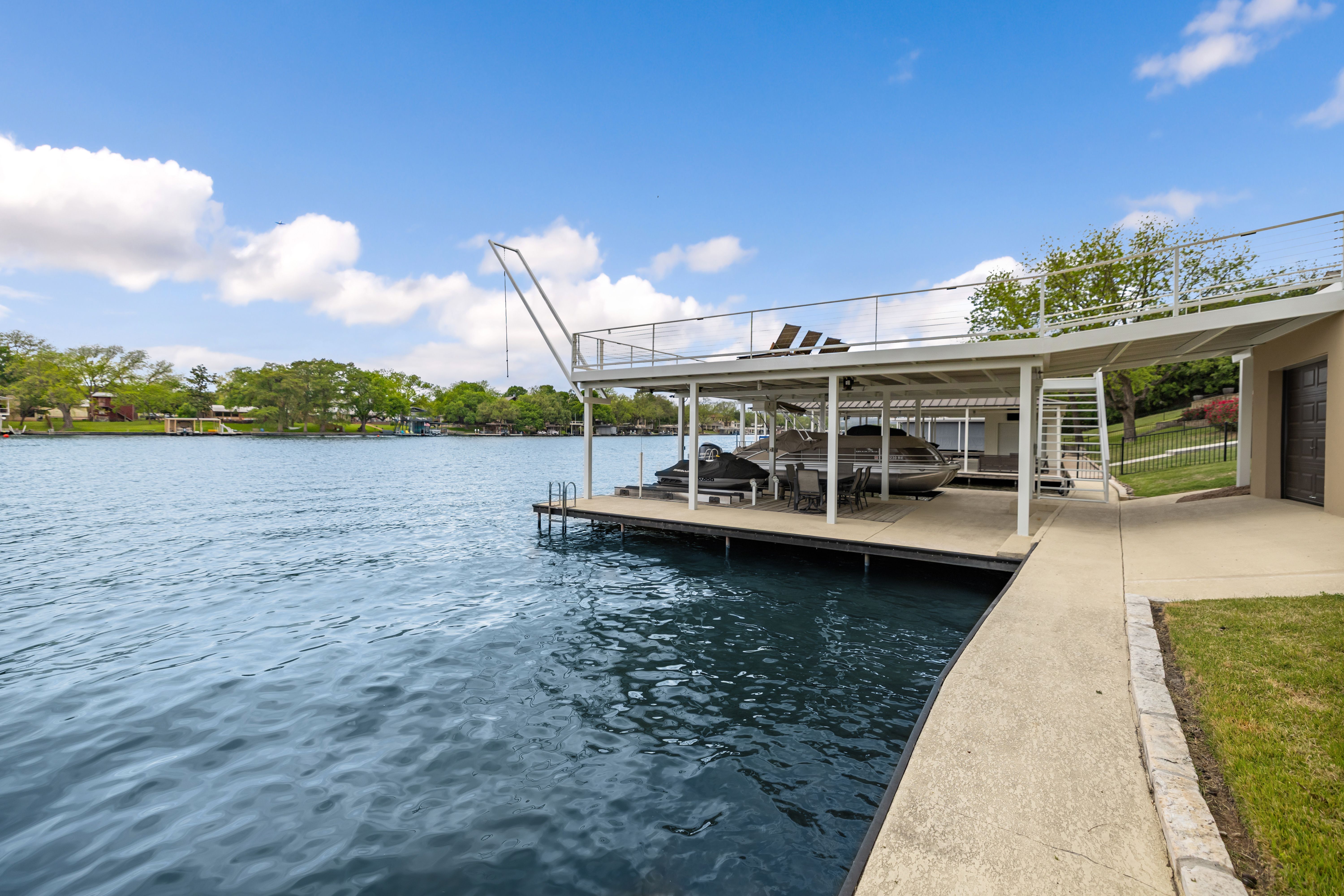  Waterfront Living on Lake LBJ - 物件實景