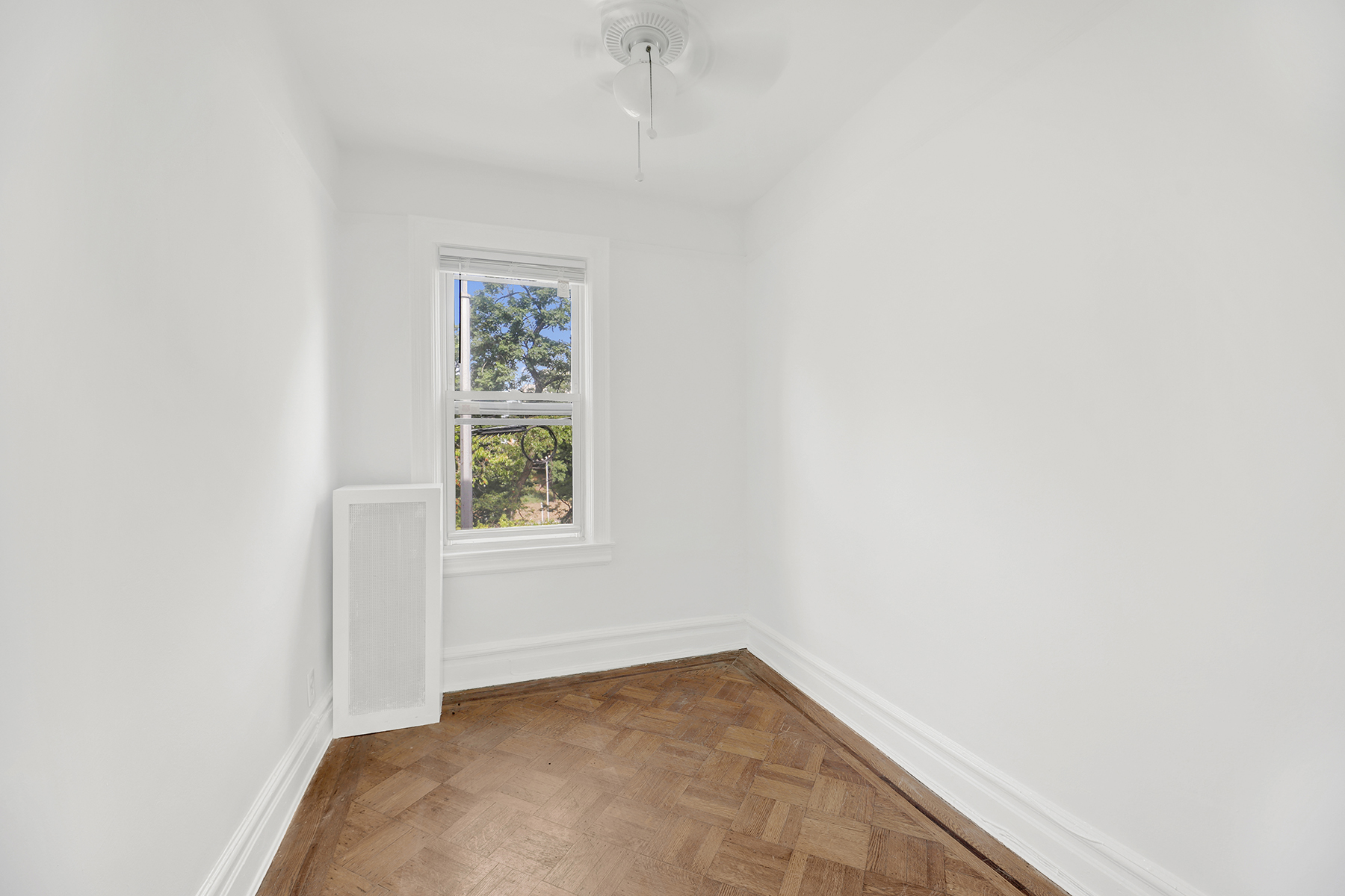 Brooklyn, New York, 11228, United States, 3 Bedrooms Bedrooms, ,1 BathroomBathrooms,Residential,For Sale,1900699