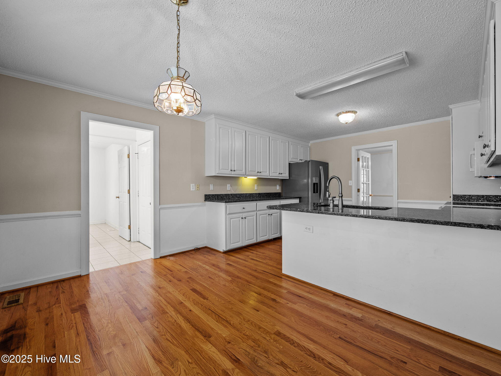 Cedar Point, North Carolina, 28584, United States, 3 Bedrooms Bedrooms, ,2 BathroomsBathrooms,Residential,For Sale,1957404