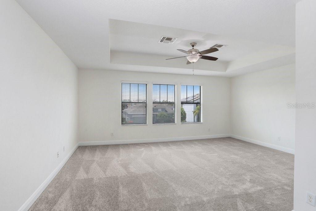 Lutz, Florida, 33558, United States, 5 Bedrooms Bedrooms, ,3 BathroomsBathrooms,Residential,For Sale,1784935