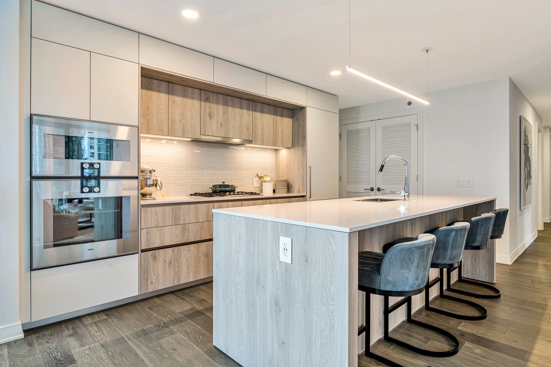  Experience Luxury Resort-Style Lakefront Living at Cirrus - 物件實景