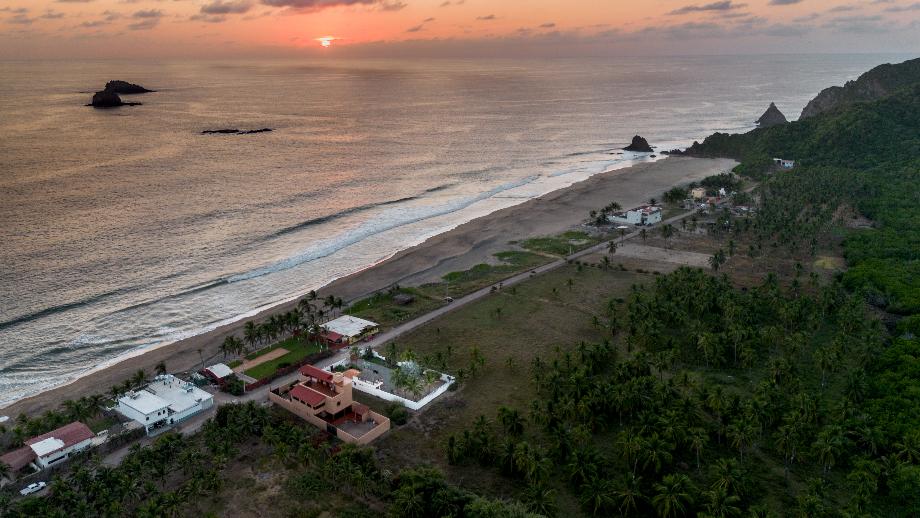 La Huerta, Jalisco, 48896, Mexico, 1 Bedroom Bedrooms, ,1 BathroomBathrooms,Residential,For Sale,1998470