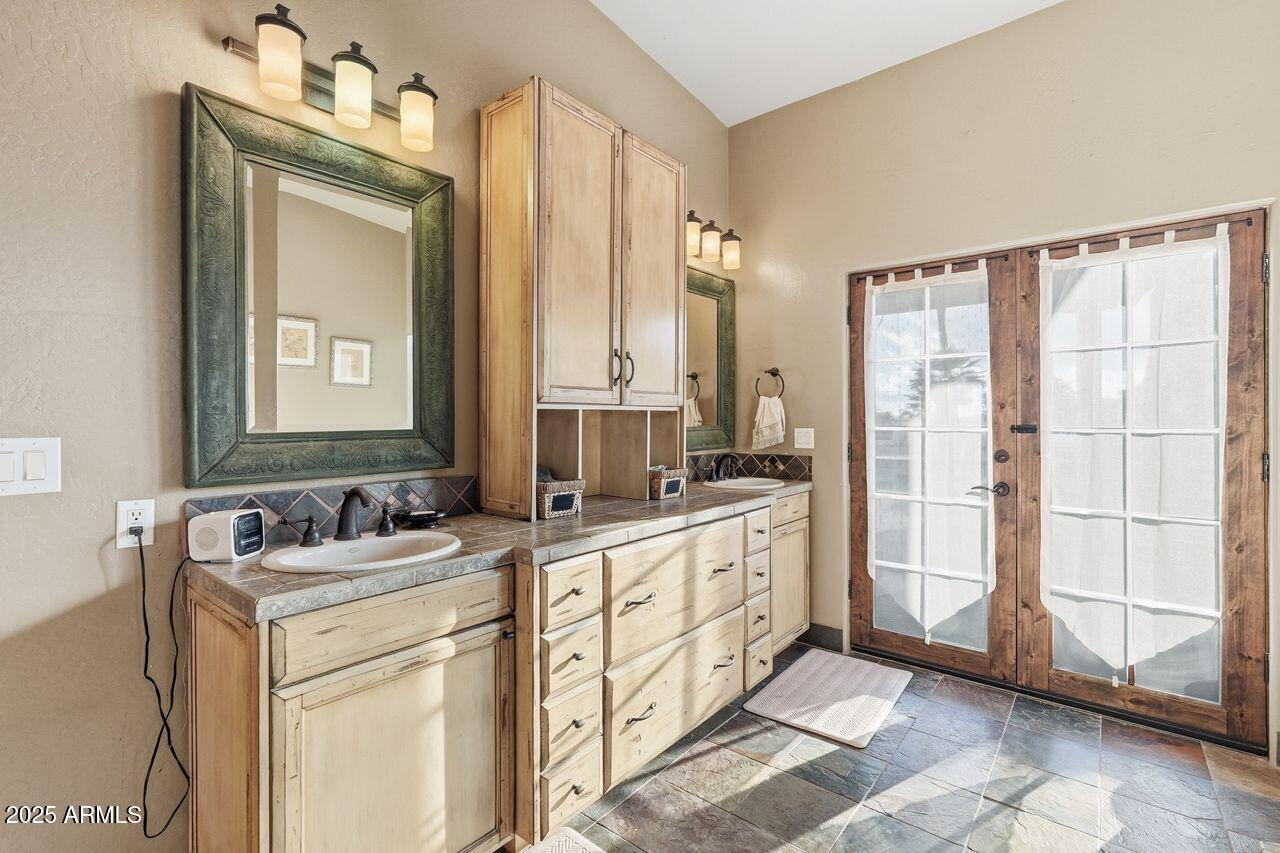 Fountain Hills, Arizona, 85268, United States, 5 Bedrooms Bedrooms, ,5 BathroomsBathrooms,Residential,For Sale,1998459