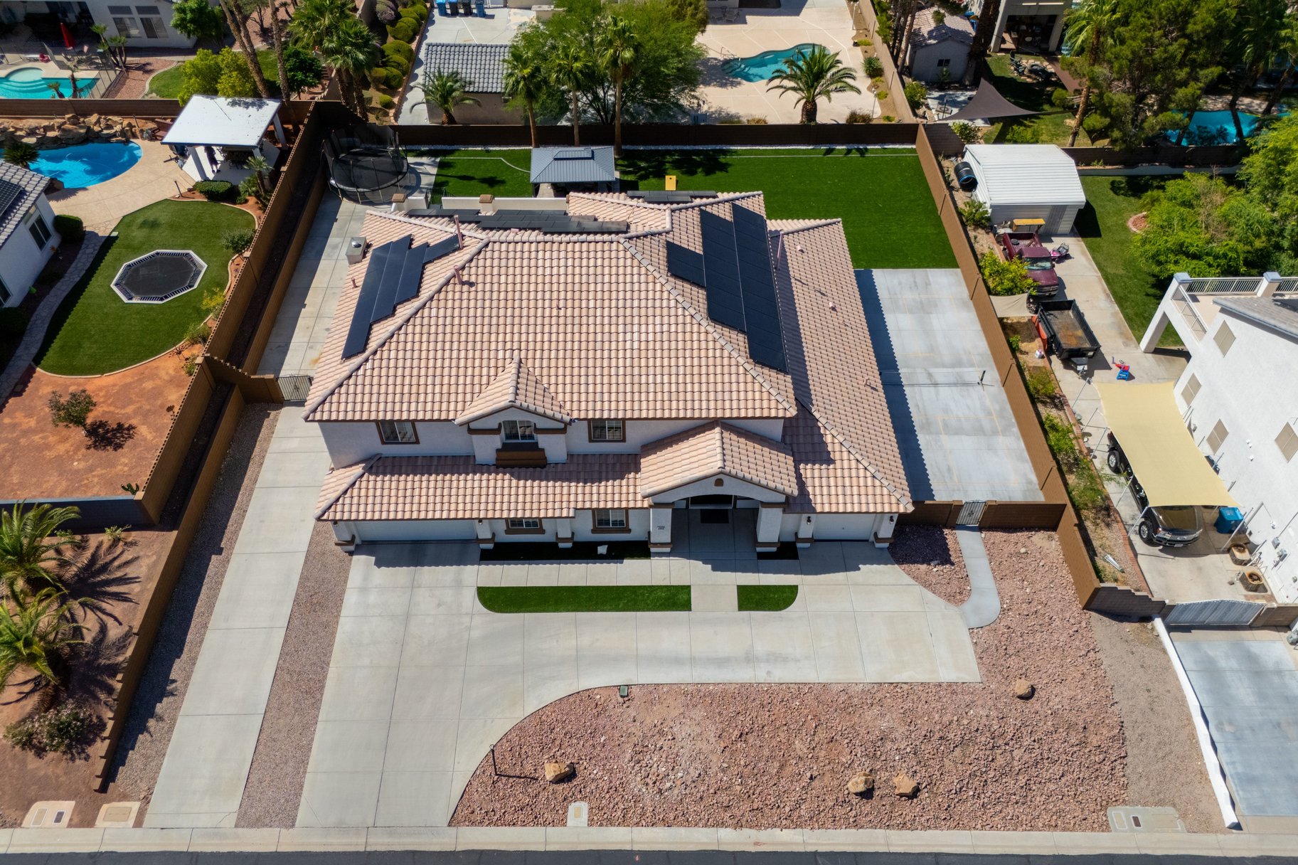  Custom Estate with Full Size Pickleball Court - 物件實景