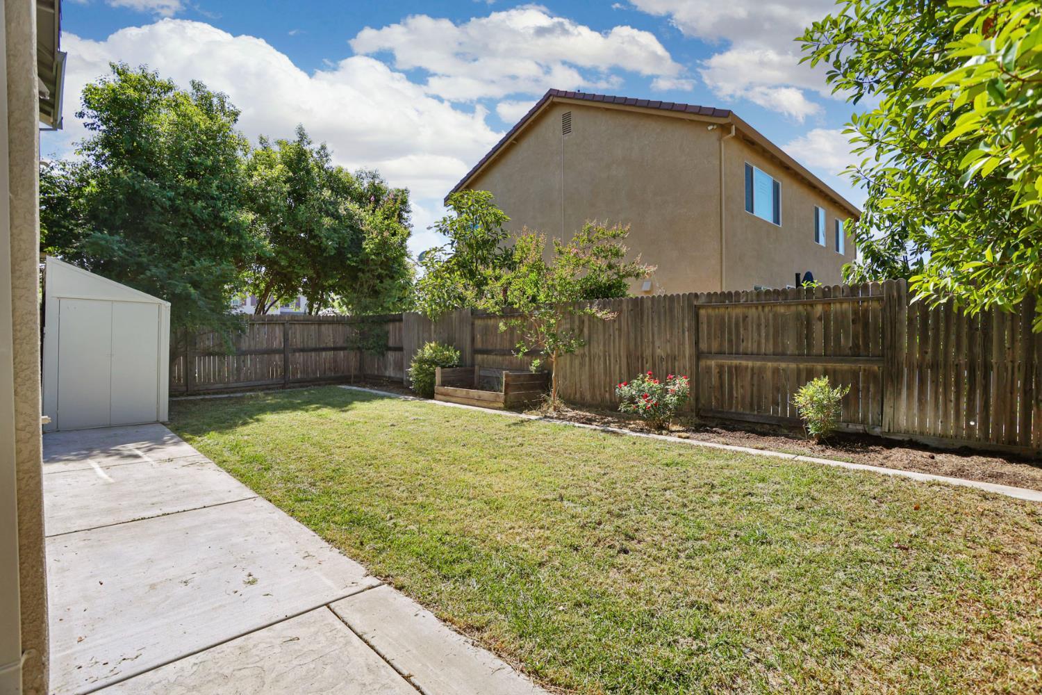 Stockton, California, 95209, United States, 5 Bedrooms Bedrooms, ,3 BathroomsBathrooms,Residential,For Sale,1931526