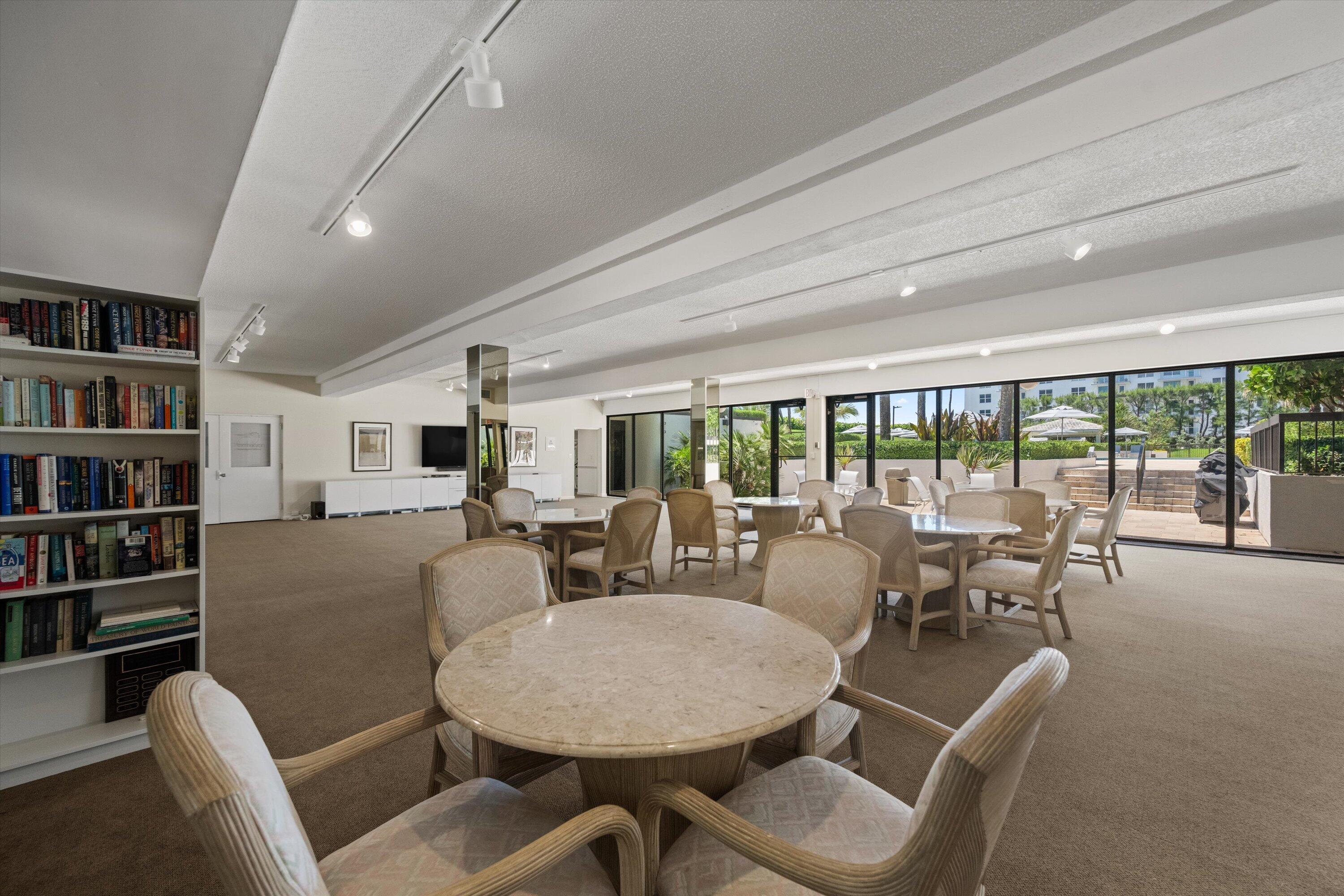  3440 S Ocean Boulevard N #104 - 物件實景
