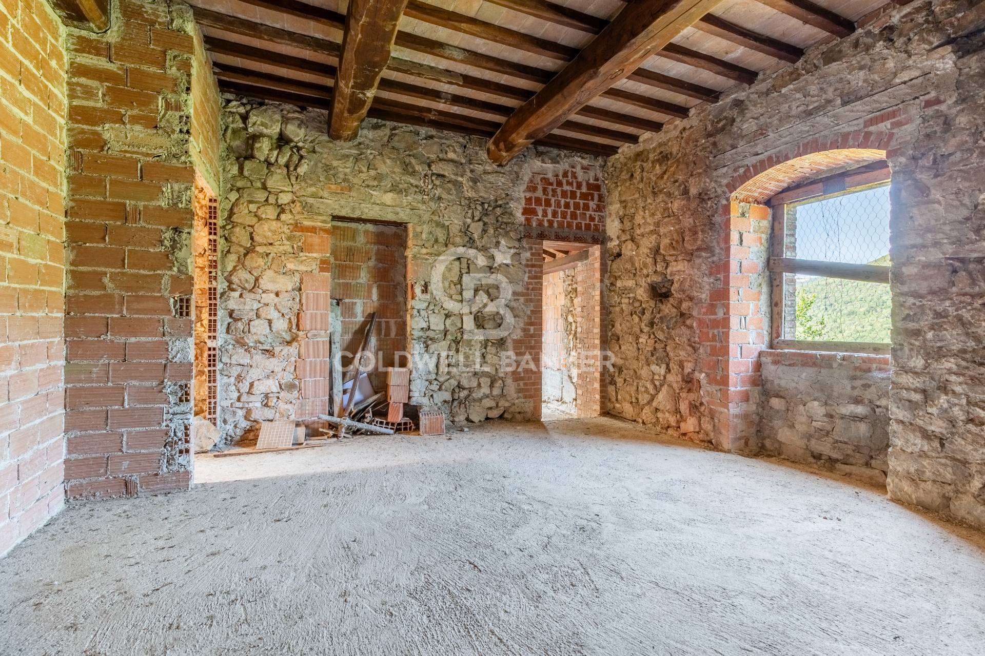 Todi, Perugia, 06059, IT, 10 Bedrooms Bedrooms, ,6 BathroomsBathrooms,Residential,For Sale,1890990